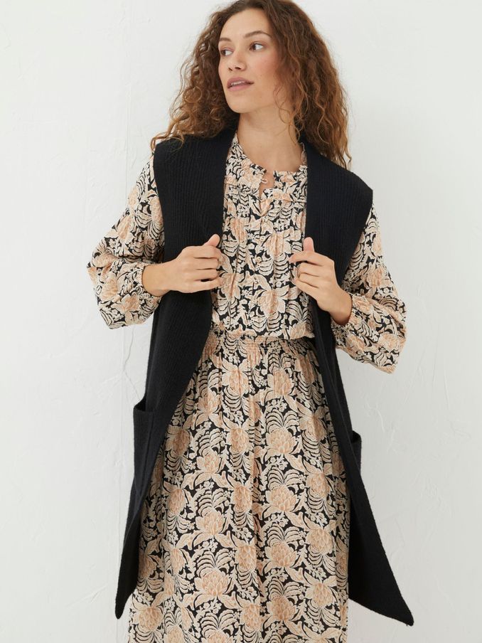 Black Lexi Long Sleeveless Cardigan (N57110) | £32