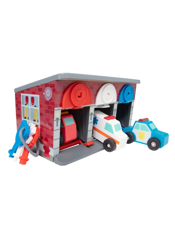Melissa & Doug Natural Keys & Cars Rescue Garage (N75016) | £30