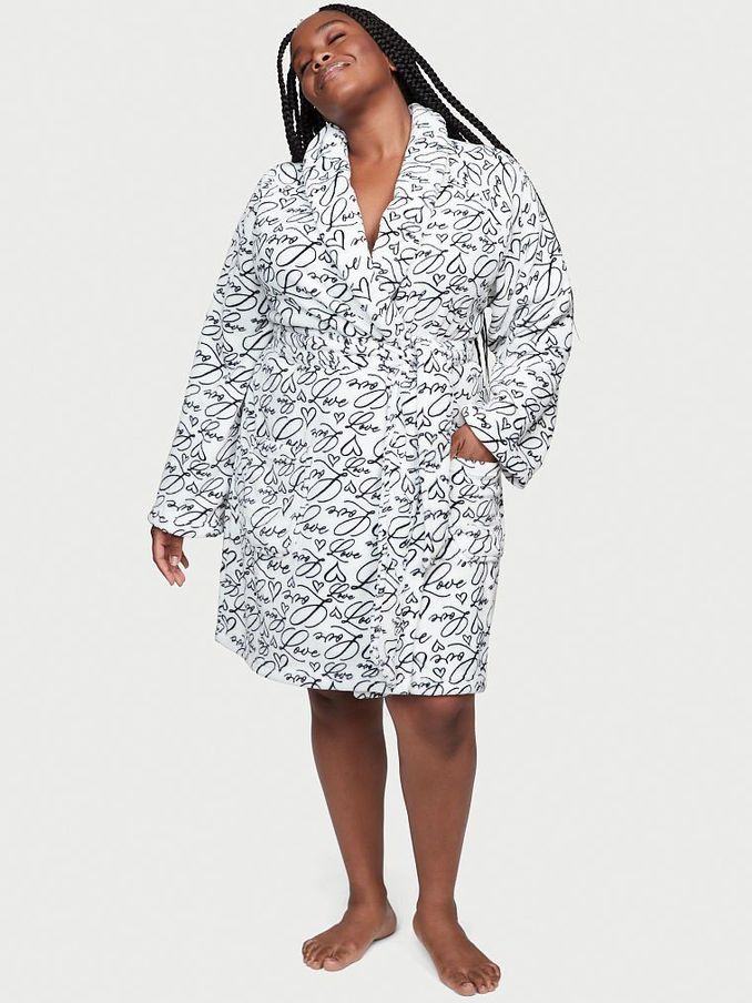 White Script Short Cosy Dressing Gown (P27654) | £30