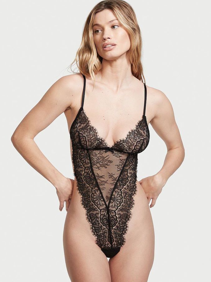 Black Lace Unlined Bodysuit (P78213) | £19