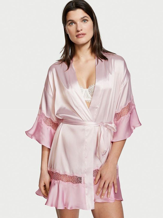 Whisper Pink Colorblock Flounce Robe (P79911) | £30