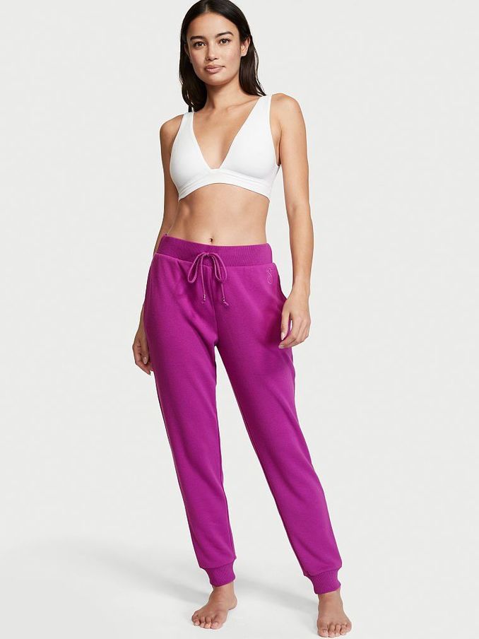 Very Berry Graphic Cotton Fleece Mid Rise Jogger (P80548) | £15