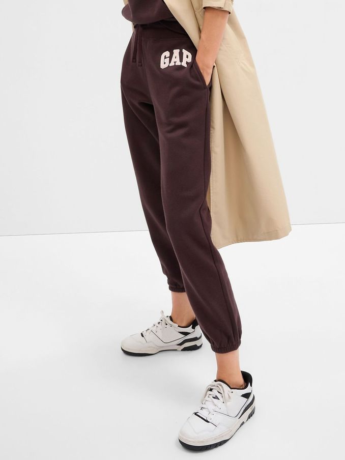 Brown Vintage Arch Logo Fleece-Lined Joggers (P96510) | £30