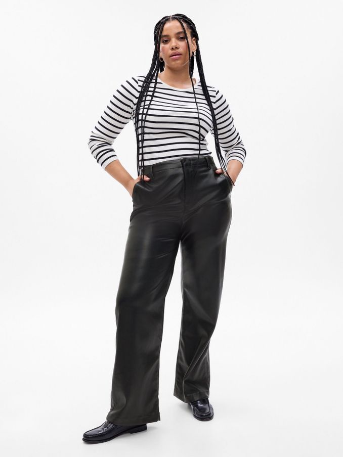 Black Mid Rise Faux-Leather Loose Trousers (Q21040) | £10