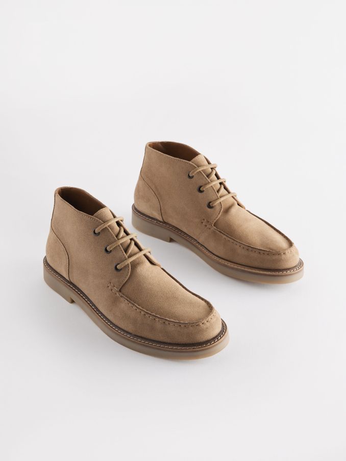 Sand Suede Apron Chukka Boots (Q83126) | £79