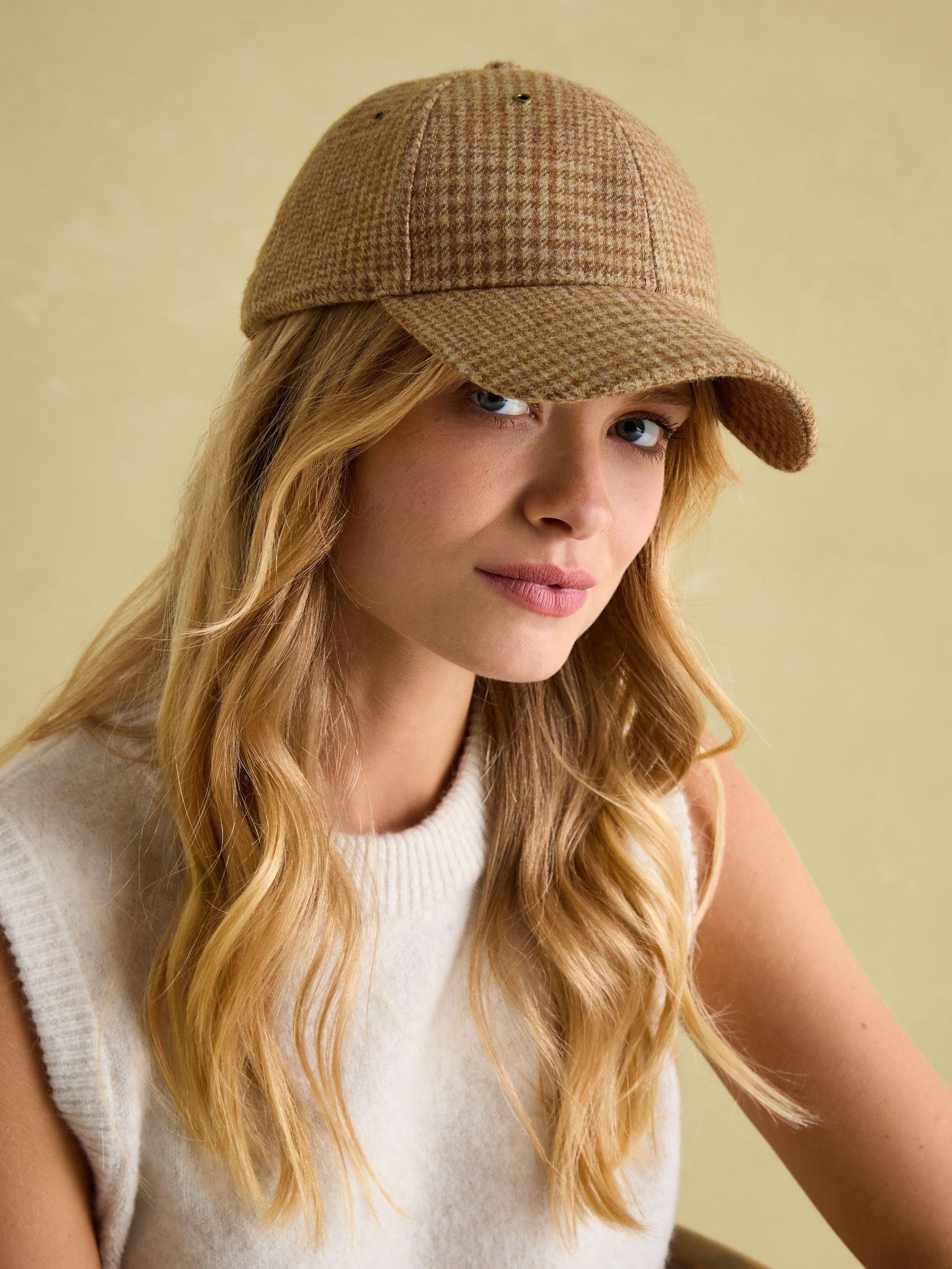 Daley Neutral Check Cap (Q88862) | £12
