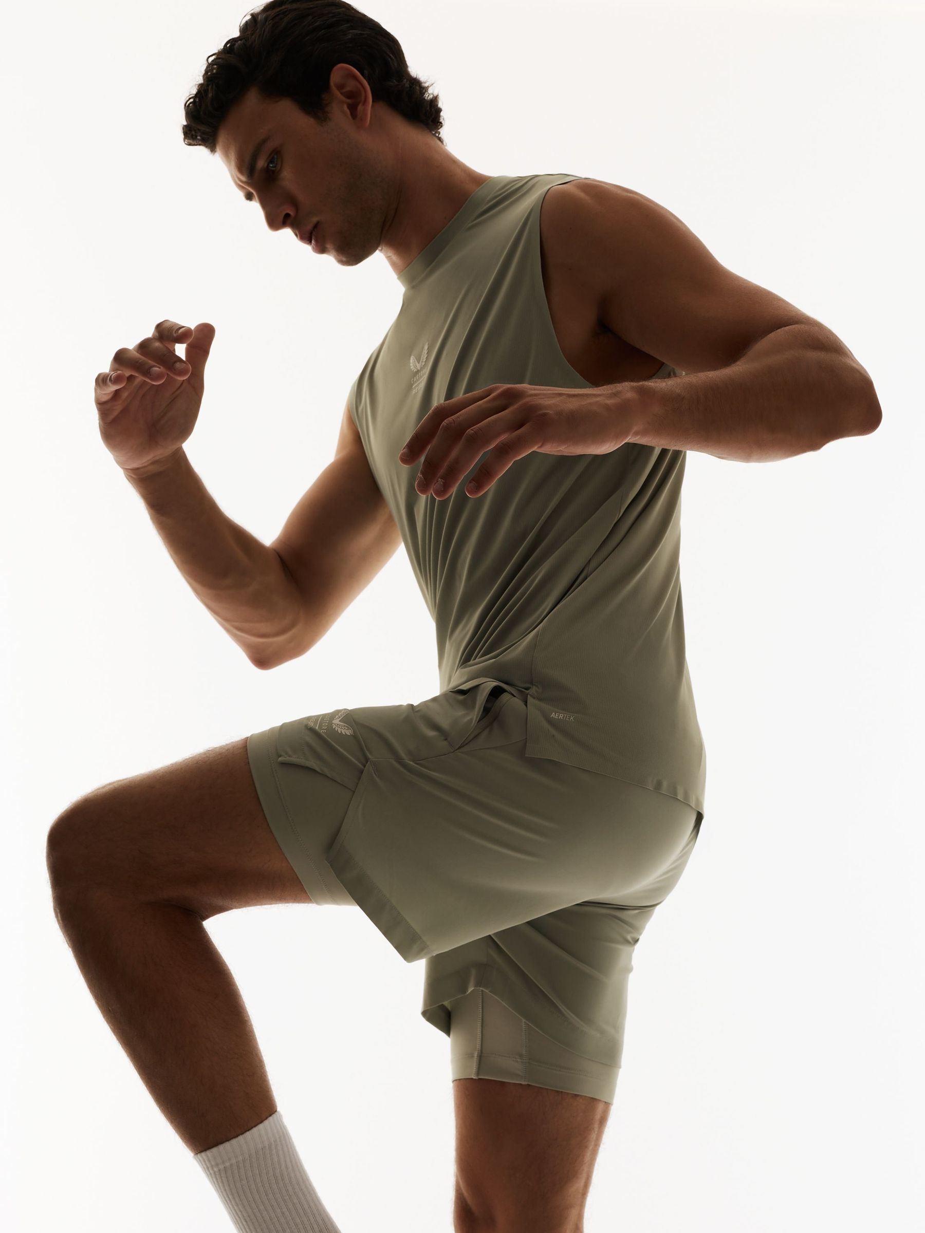 Light Green - Regular Reiss | Castore 2-in-1 Technical Training Shorts