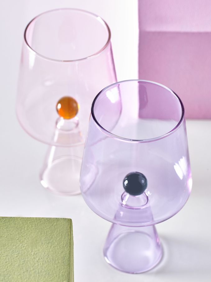Novogratz Set of 2 Pink/Lilac Purple Ball Detail Wine Glasses (U12105) | £22