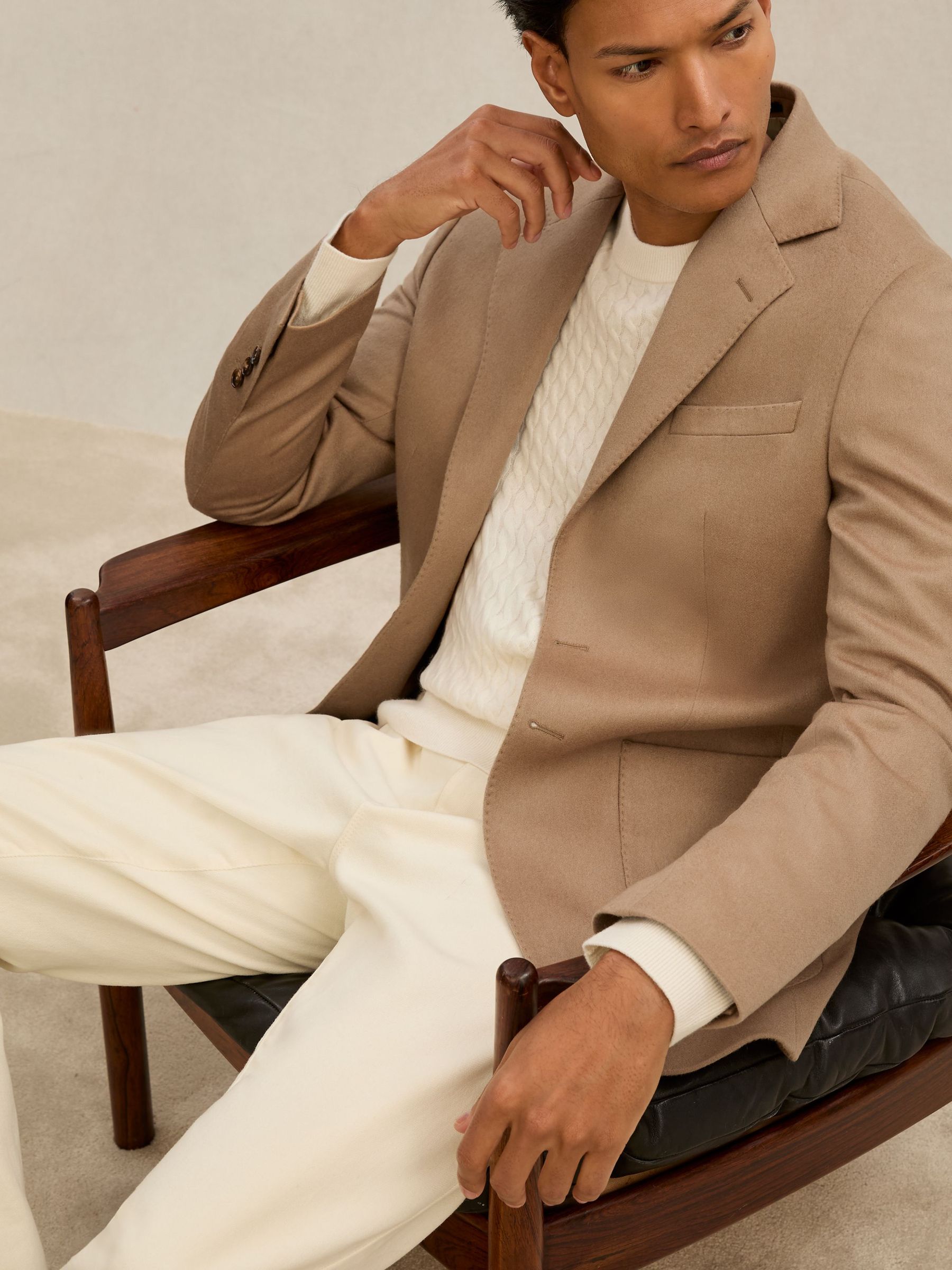 Atelier Cashmere Single-Breasted Blazer Tailored-Fit in Camel (V04976) | £698