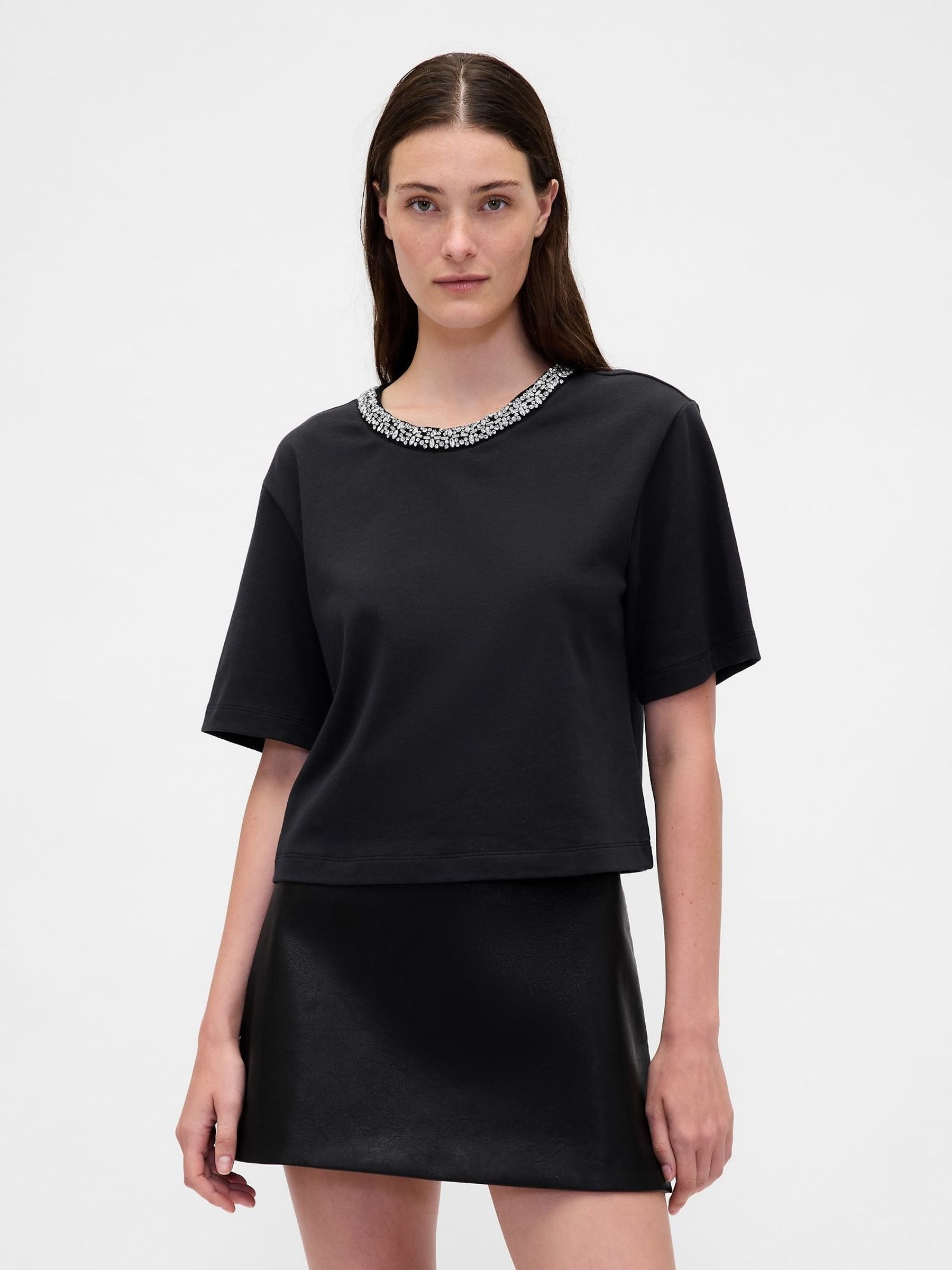 Black Heavyweight Jewel-Neck Crop T-Shirt (V20522) | £45