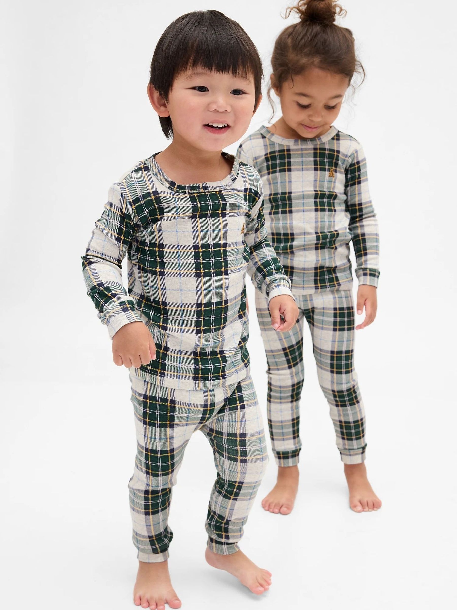 Green/Grey check Matching Family Christmas Pyjamas Set (6mths-5yrs) (V24887) | £18