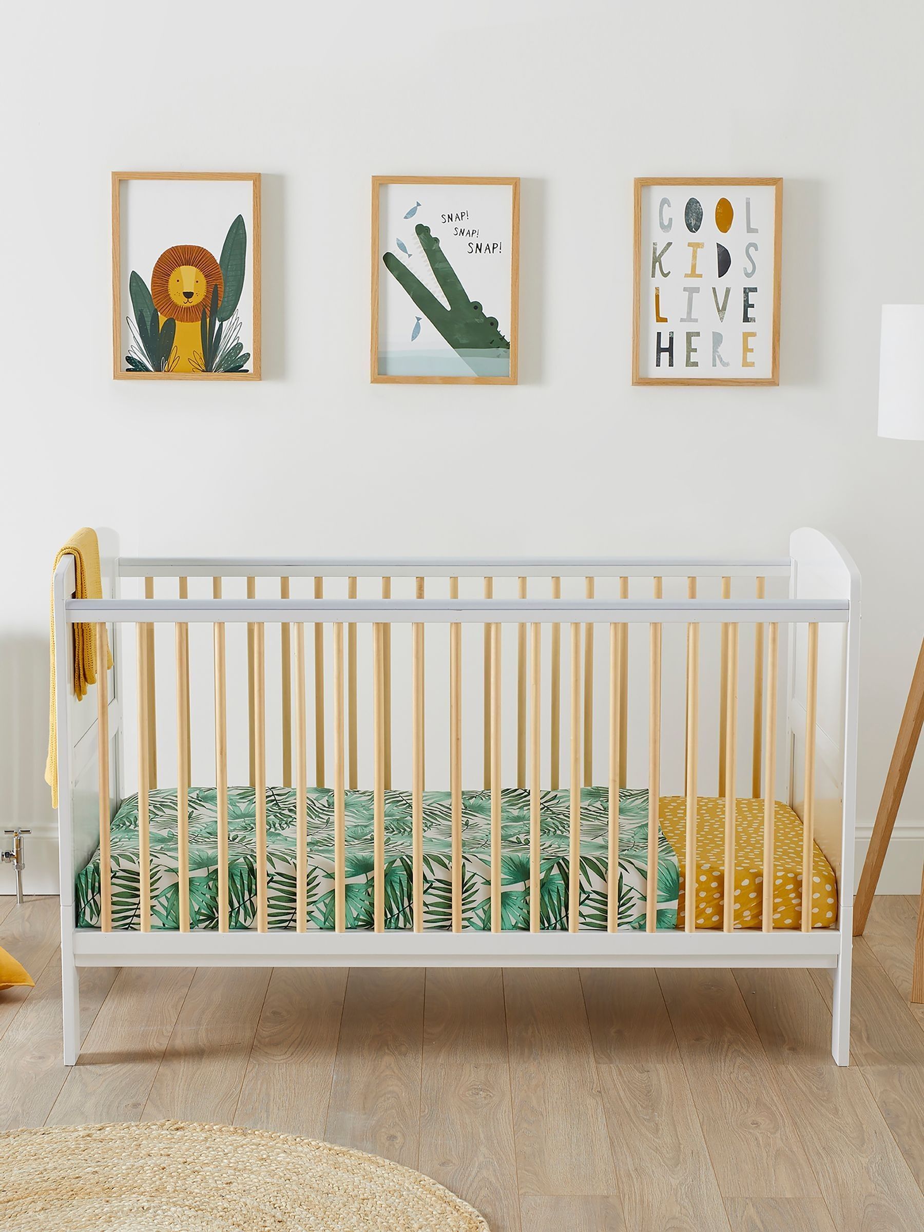 Ickle Bubba White Coleby Scandi Cot Bed and Fibre Mattress (V28970) | £230