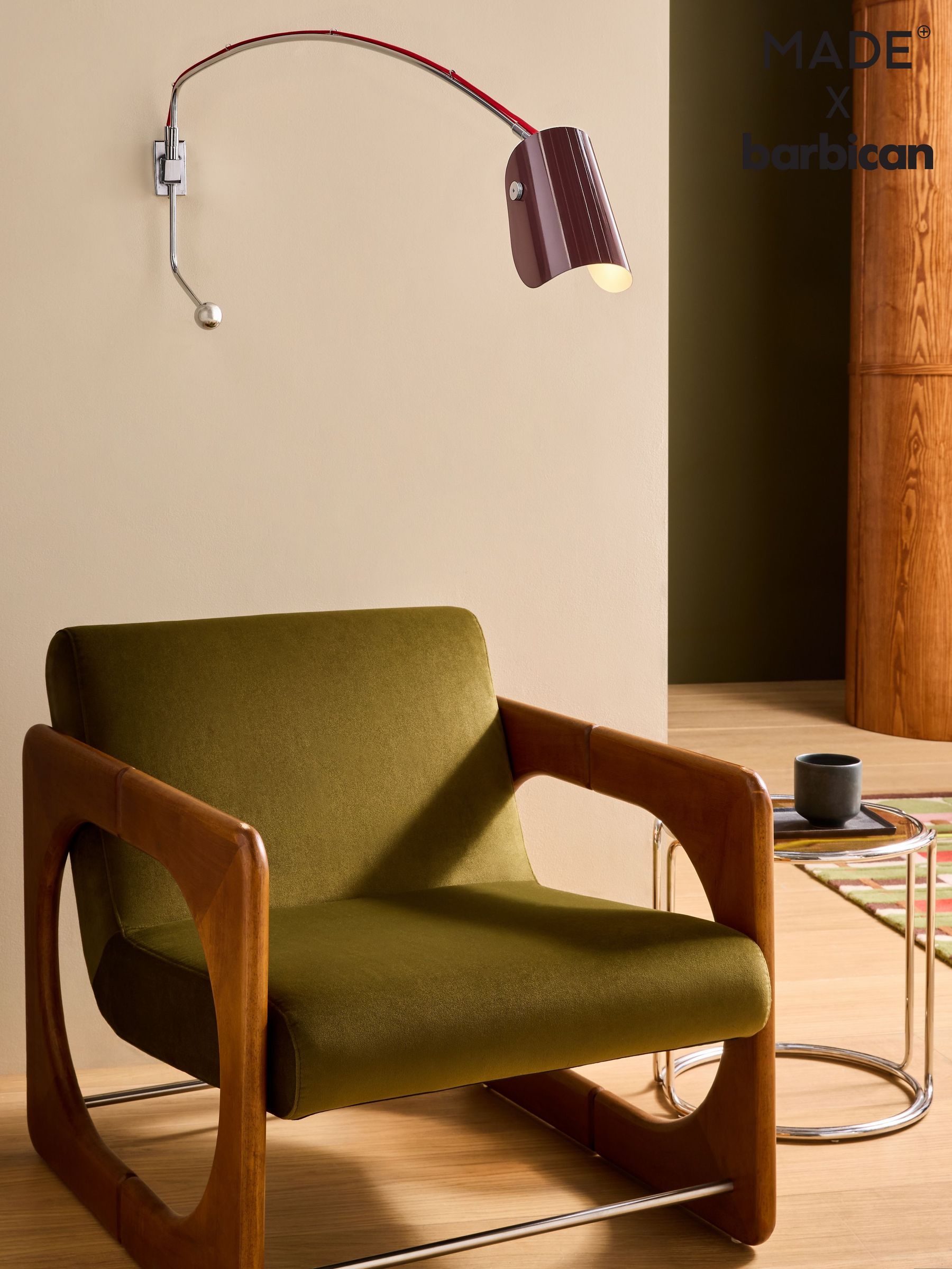 Curve Wall Light