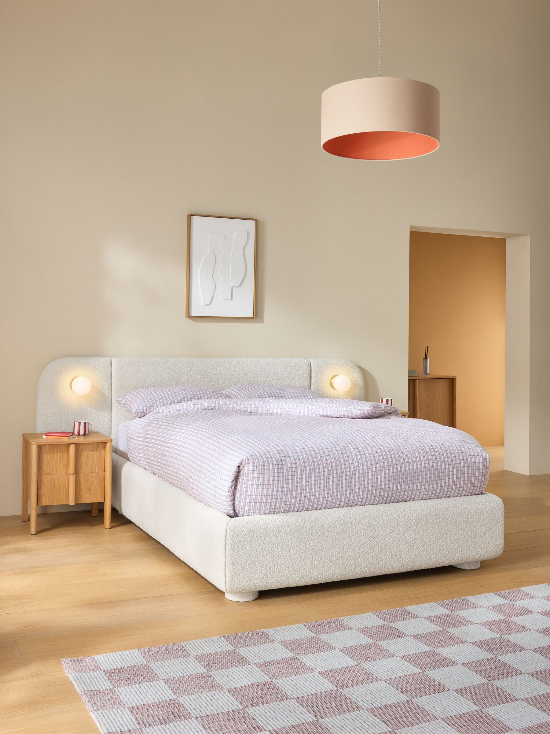Hanson Ottoman Storage Hotel Bed