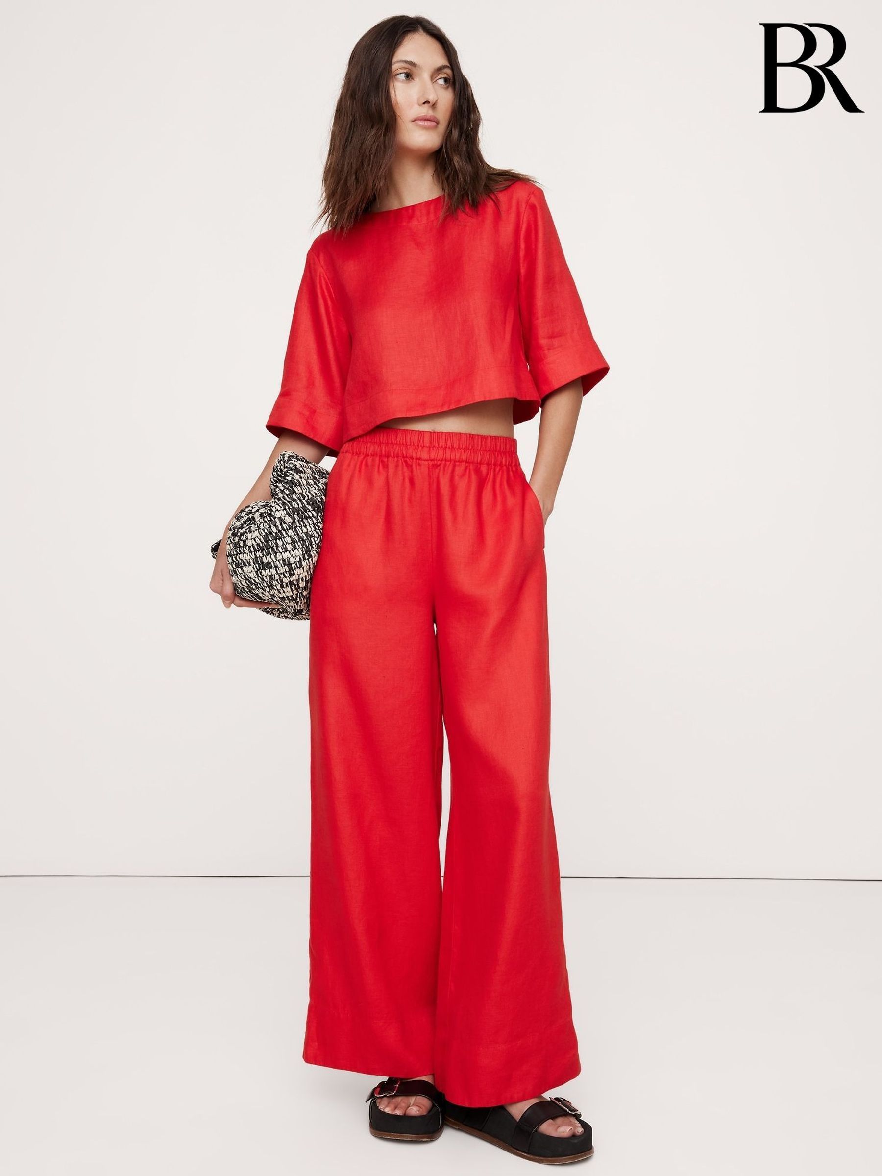 Banana Republic Red Linen Boat-Neck Crop Top (W24674) | £80