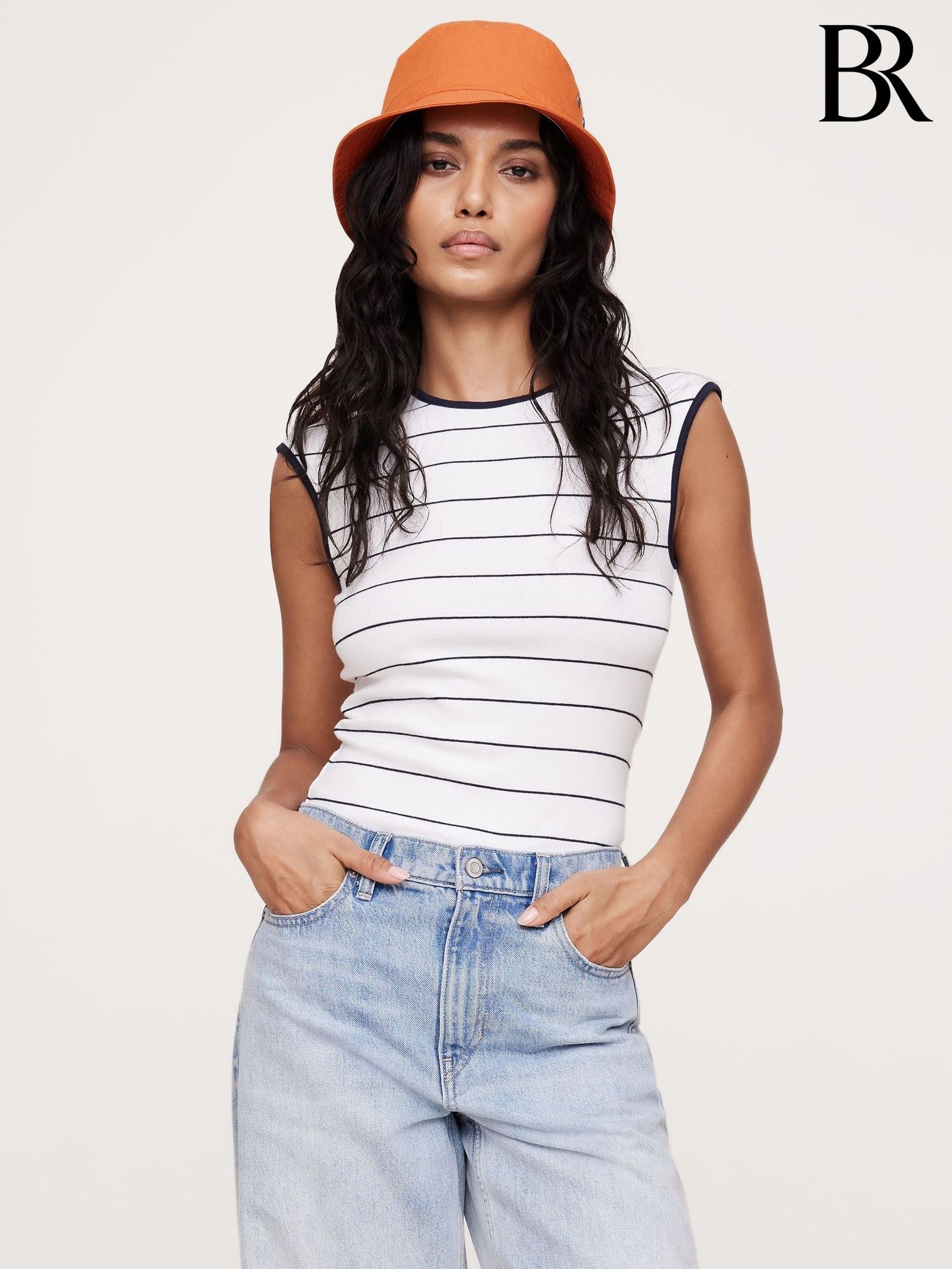 Banana Republic White Ribbed Cap-Sleeve T-Shirt (W24675) | £20
