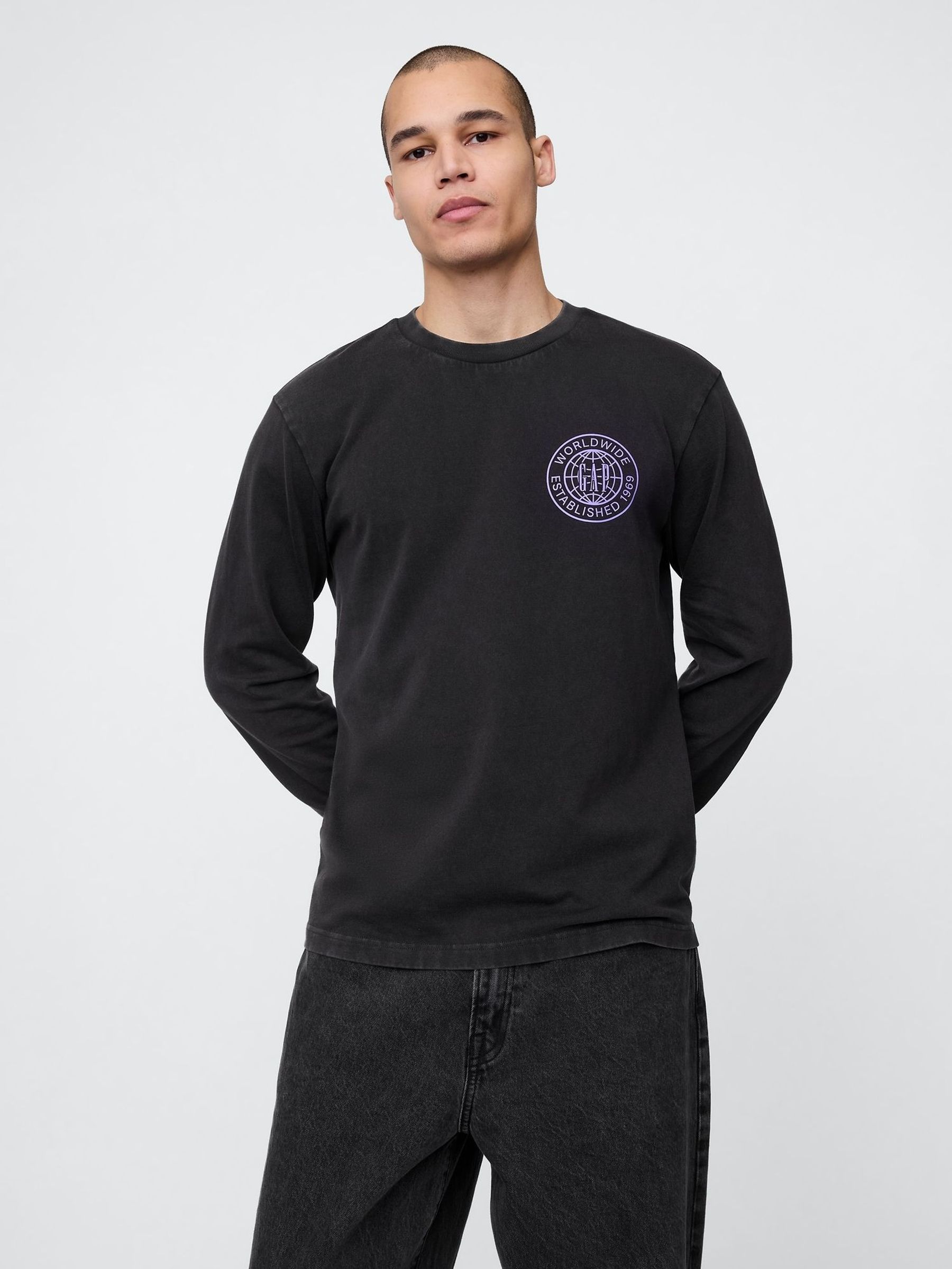 Black Long Sleeve 100% Cotton World Logo T-Shirt (W28335) | £40