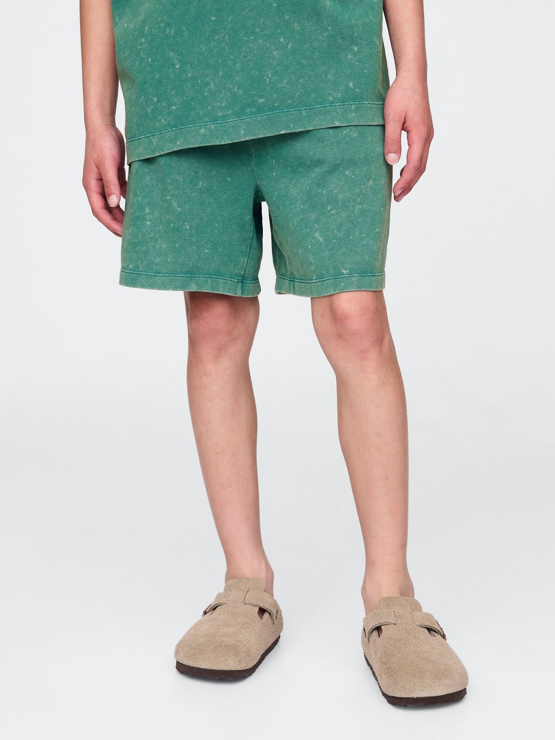 Green 5" Washed Easy Shorts (4-13yrs) (W28365) | £20