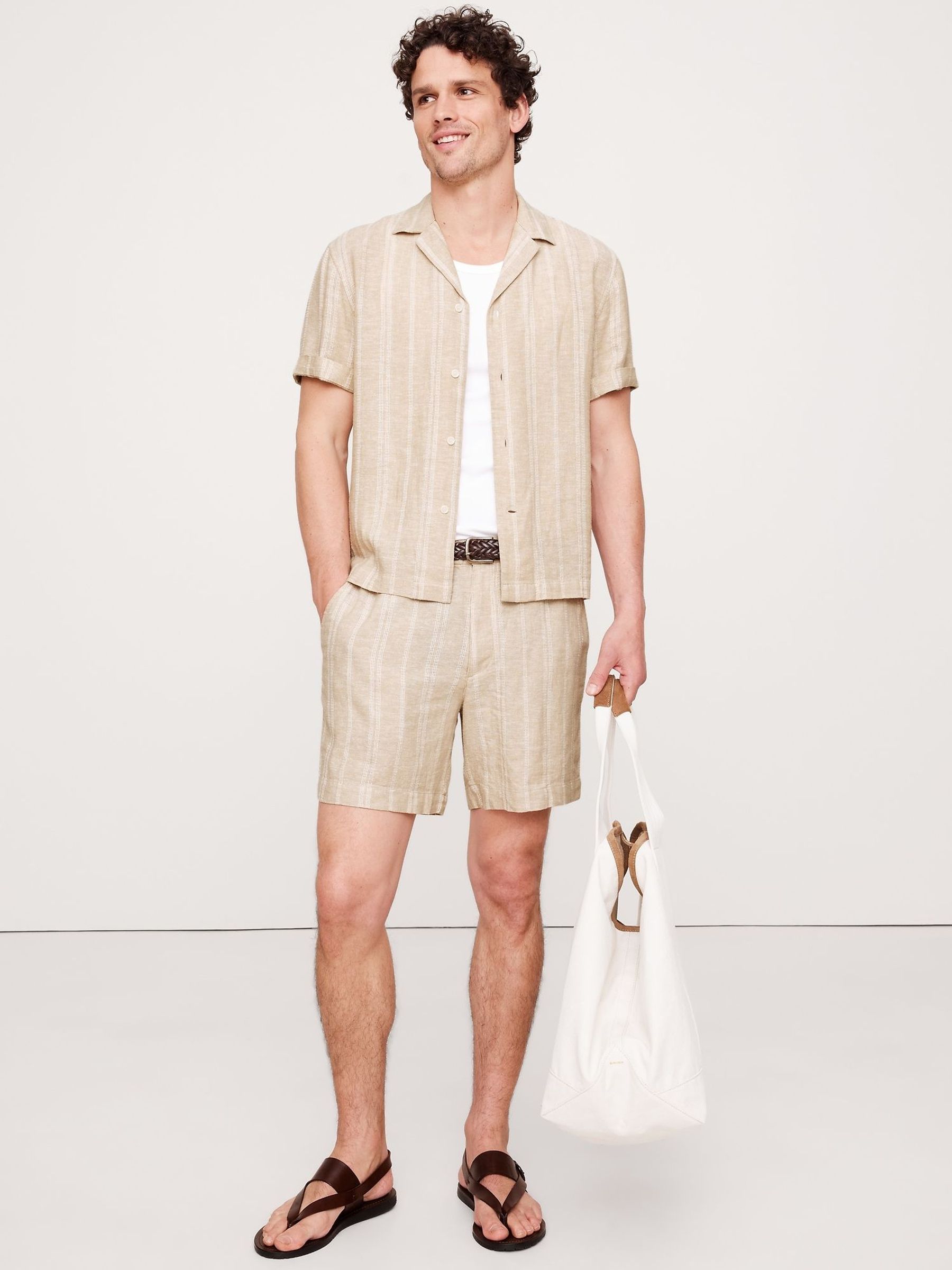 Banana Republic Beige 7" Stripe Linen-Viscose Shorts (W37914) | £70