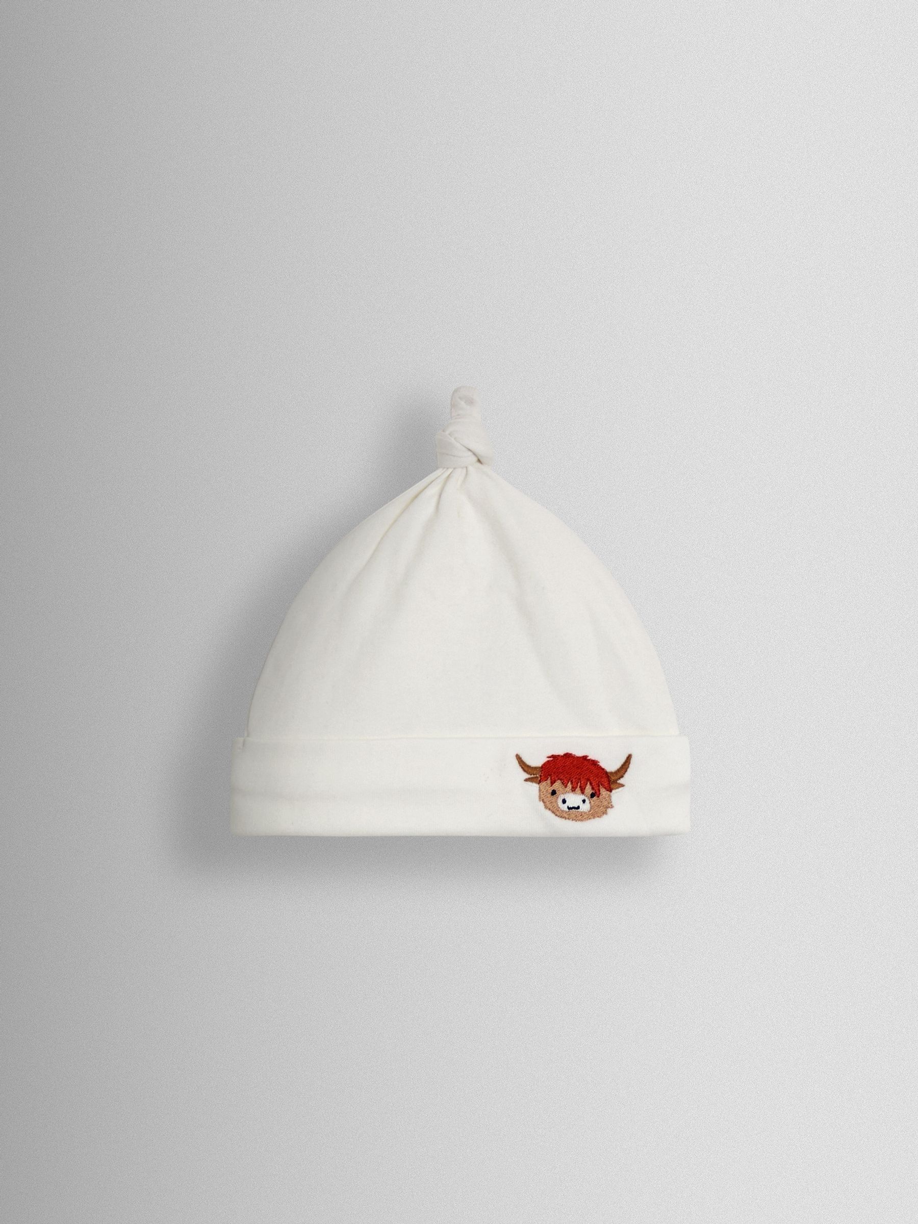 Cream Highland Cow Embroidered Baby Hat (W40904) | £6