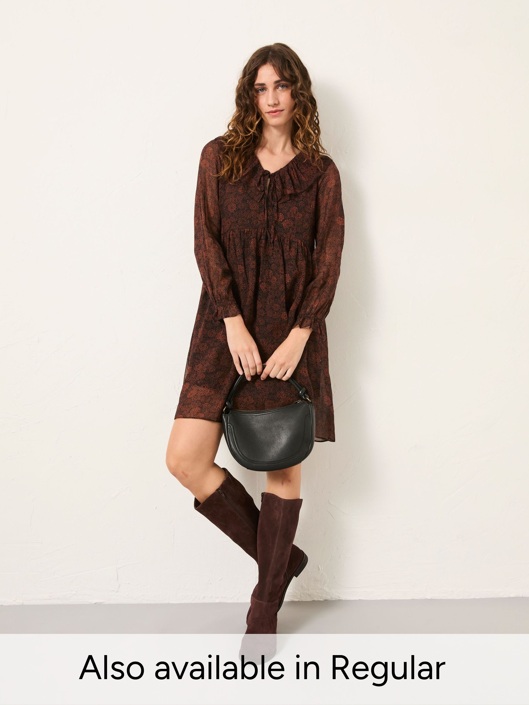 Bella Black Circle Floral Petite Dress (W48902) | £69