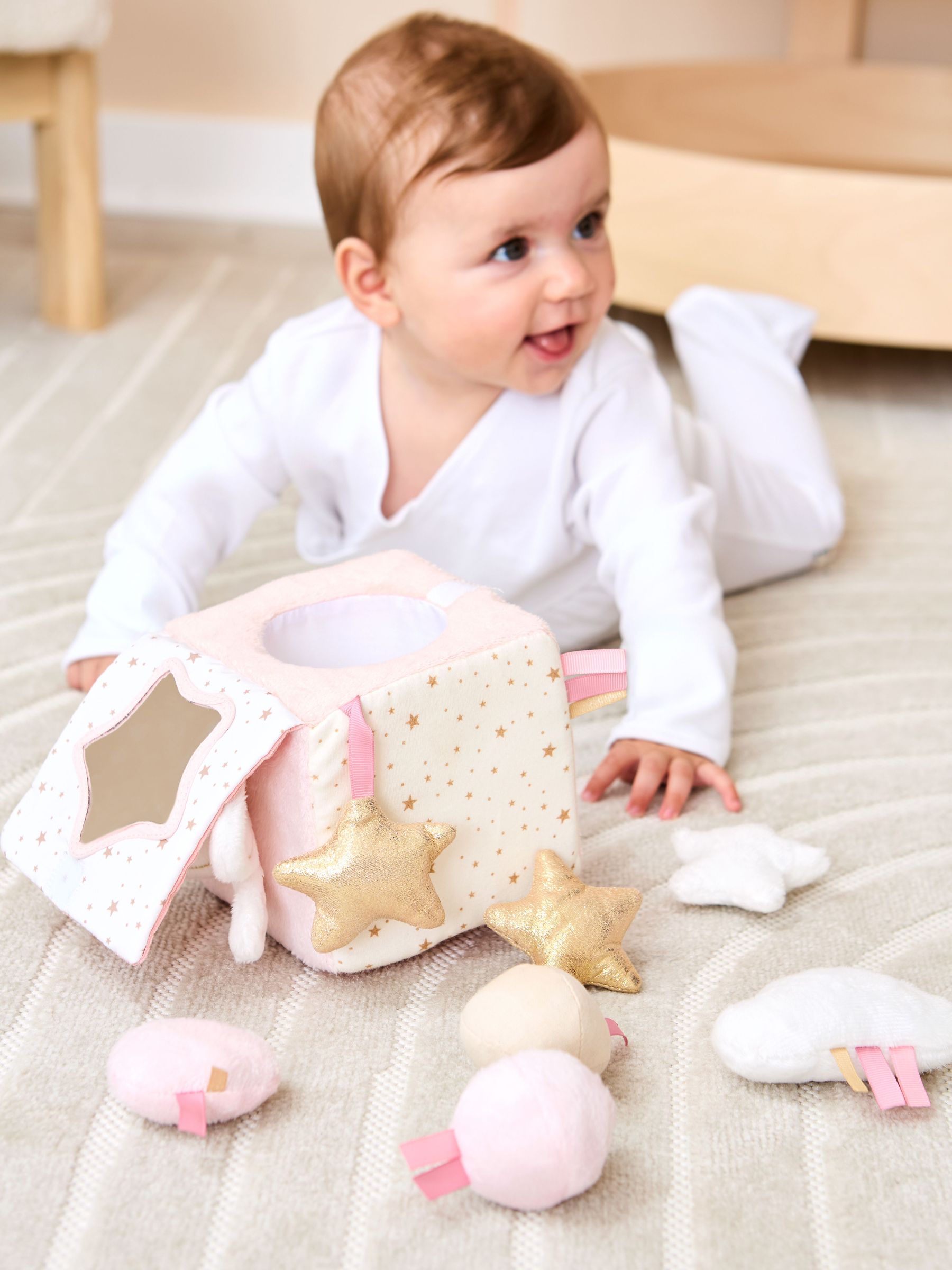 Fairy Mouse Activity Cube (W55692) | £24