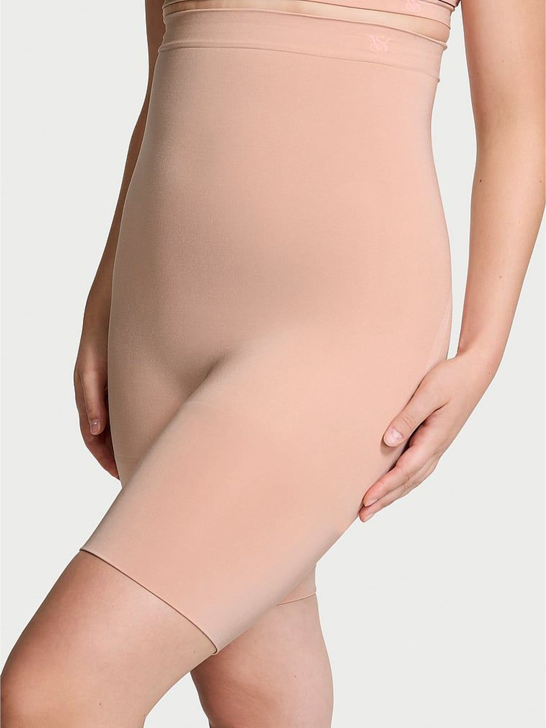 Macaron Nude Seamless Shaping™ Knickers (W60399) | £45
