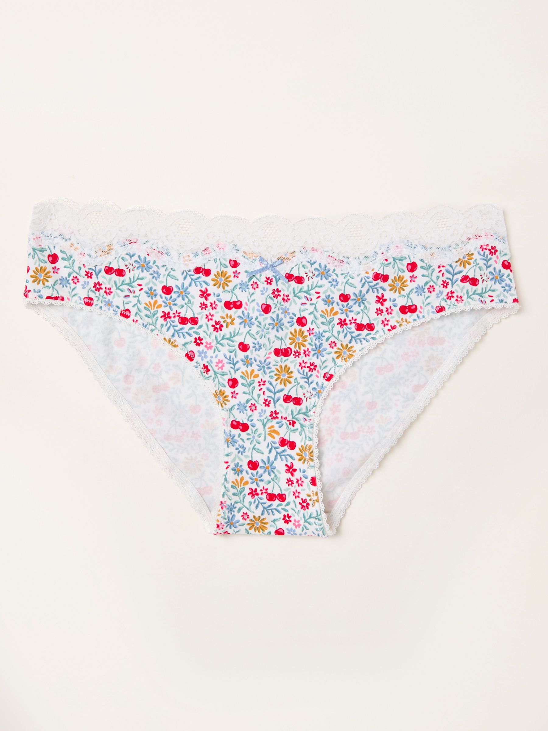 Ivory Cherry Classic Knickers (W66013) | £9