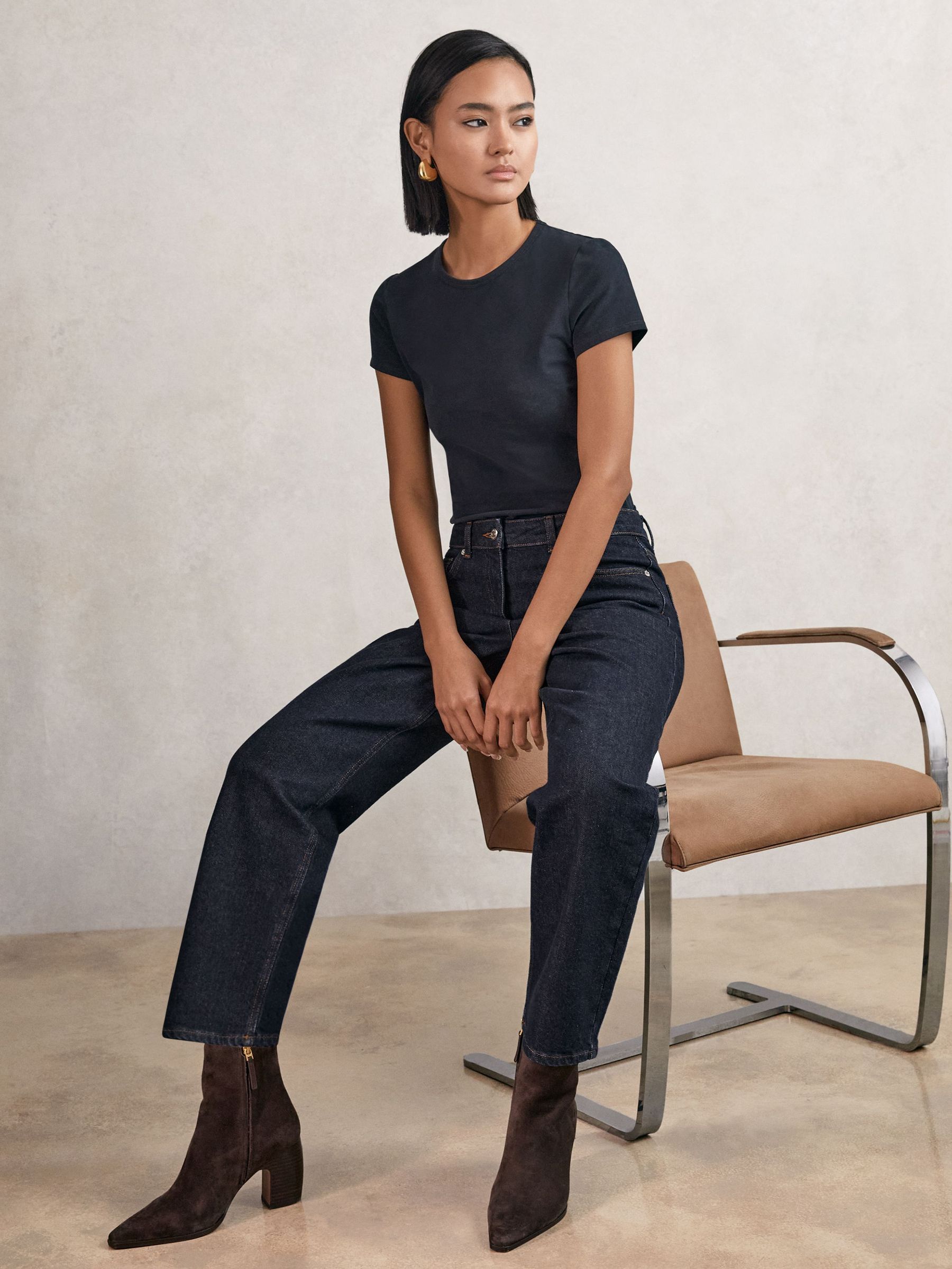 Petite Mid Rise Straight Leg Jeans in Dark Blue (W71099) | £120