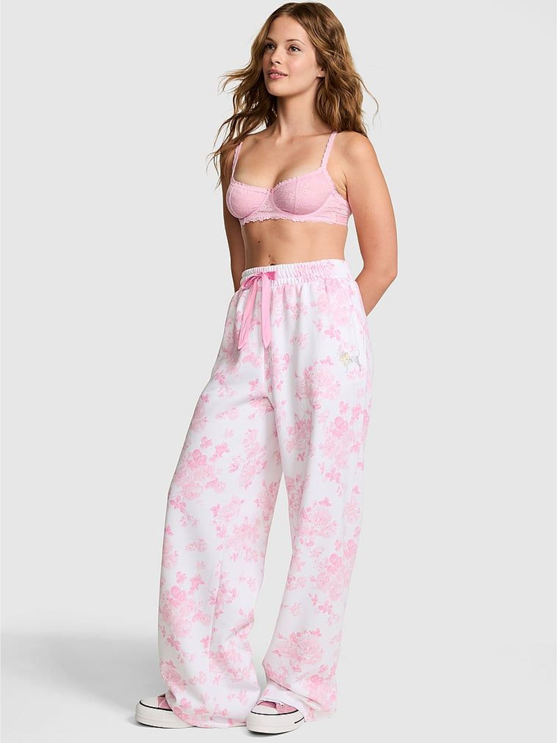 Everblooming White Wide Leg Fleece Jogger (W71682) | £80