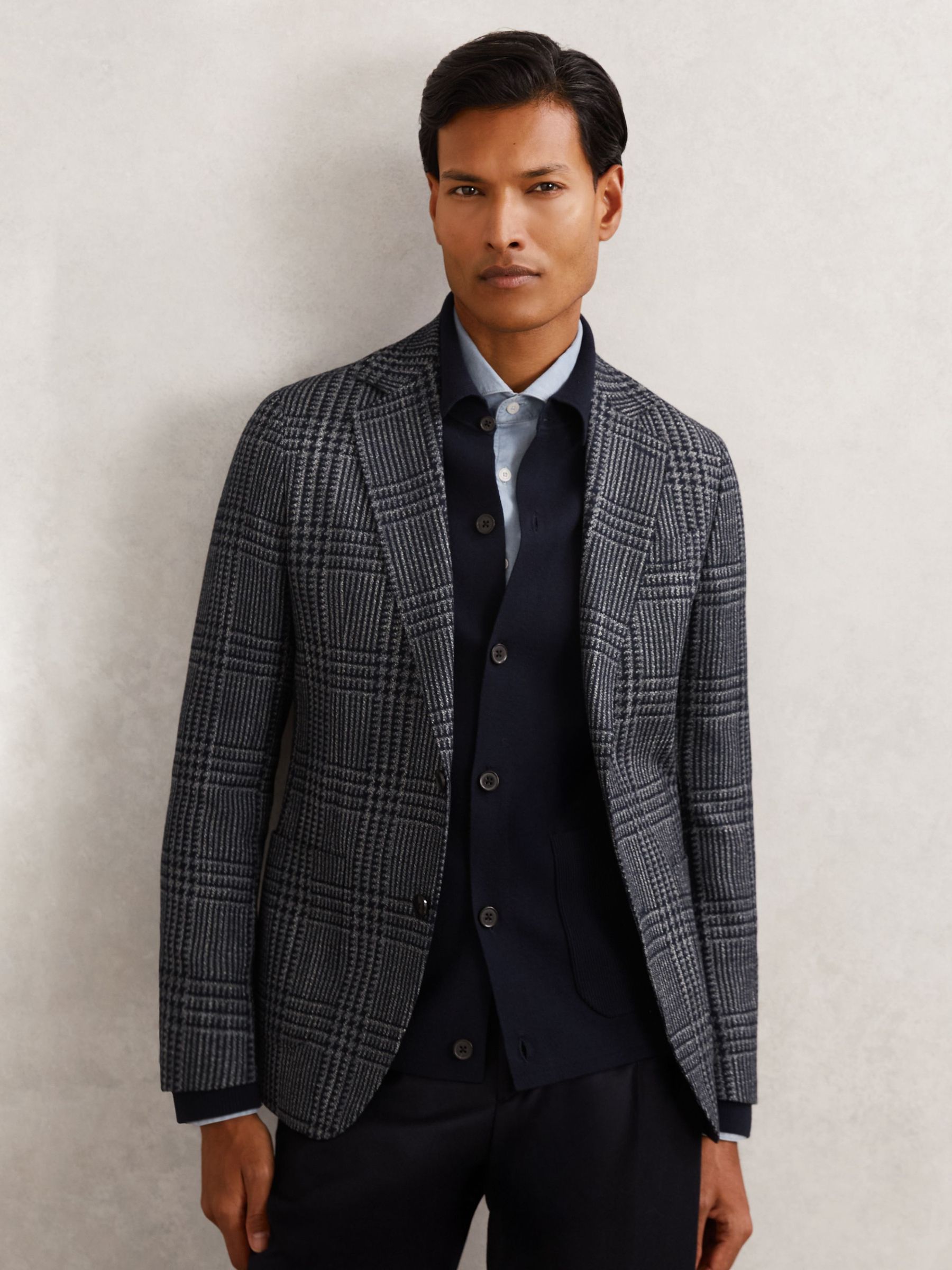 Wool-Blend Check Single-Breasted Blazer Tailored-Fit in Navy (W74653) | £298