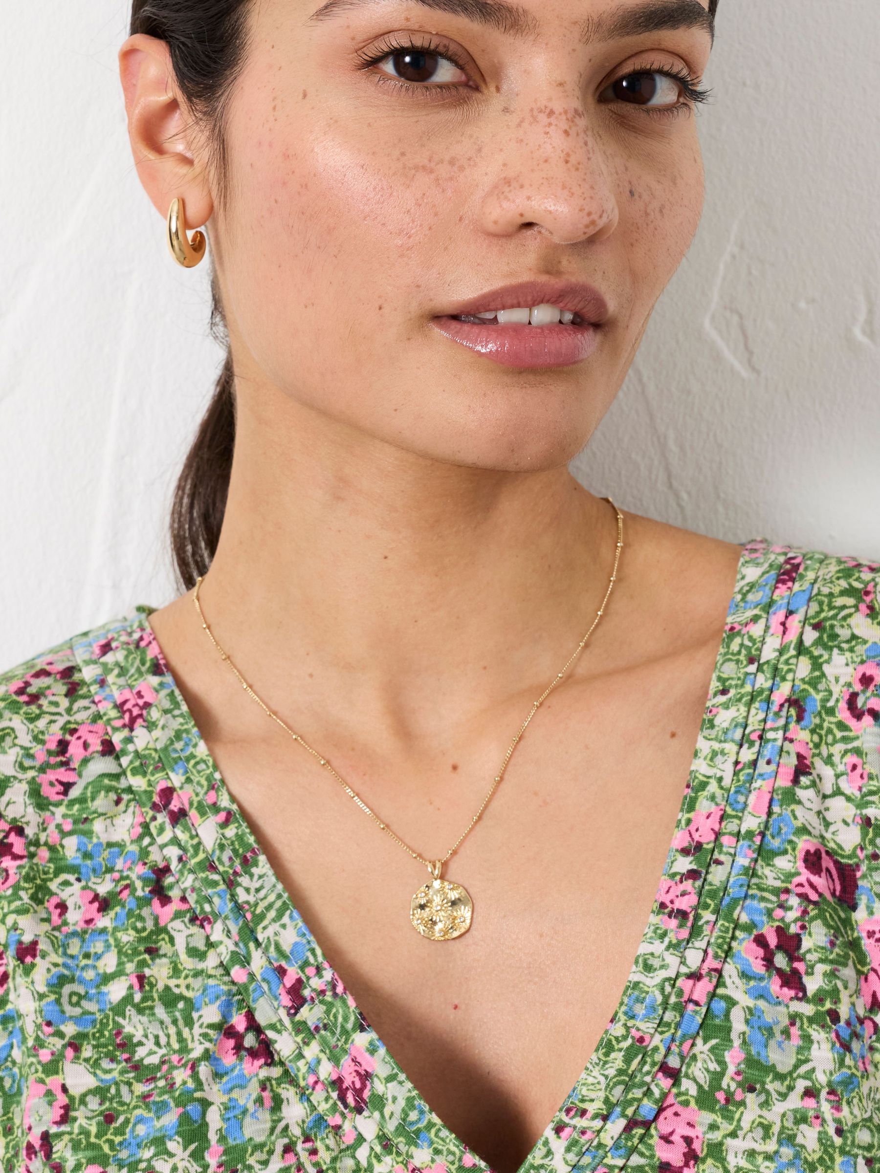 Gold Tone Daisy Coin Necklace (W75132) | £16.50