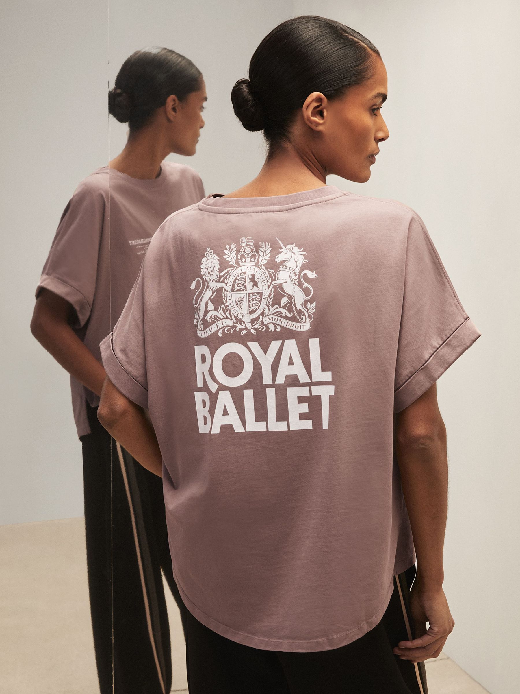 Reiss | Royal Ballet Logo T-Shirt in Rose Pink (Y09747) | £78