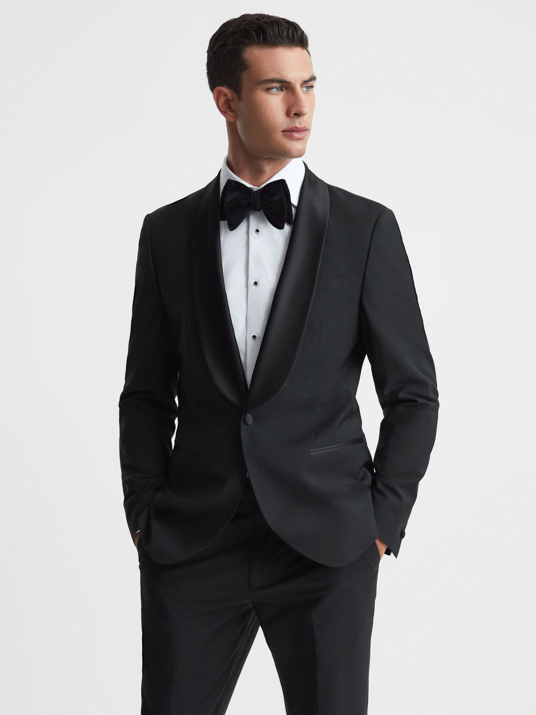 Single-Breasted Shawl-Lapel Tuxedo Jacket Slim-Fit in Black (Y12374) | £328