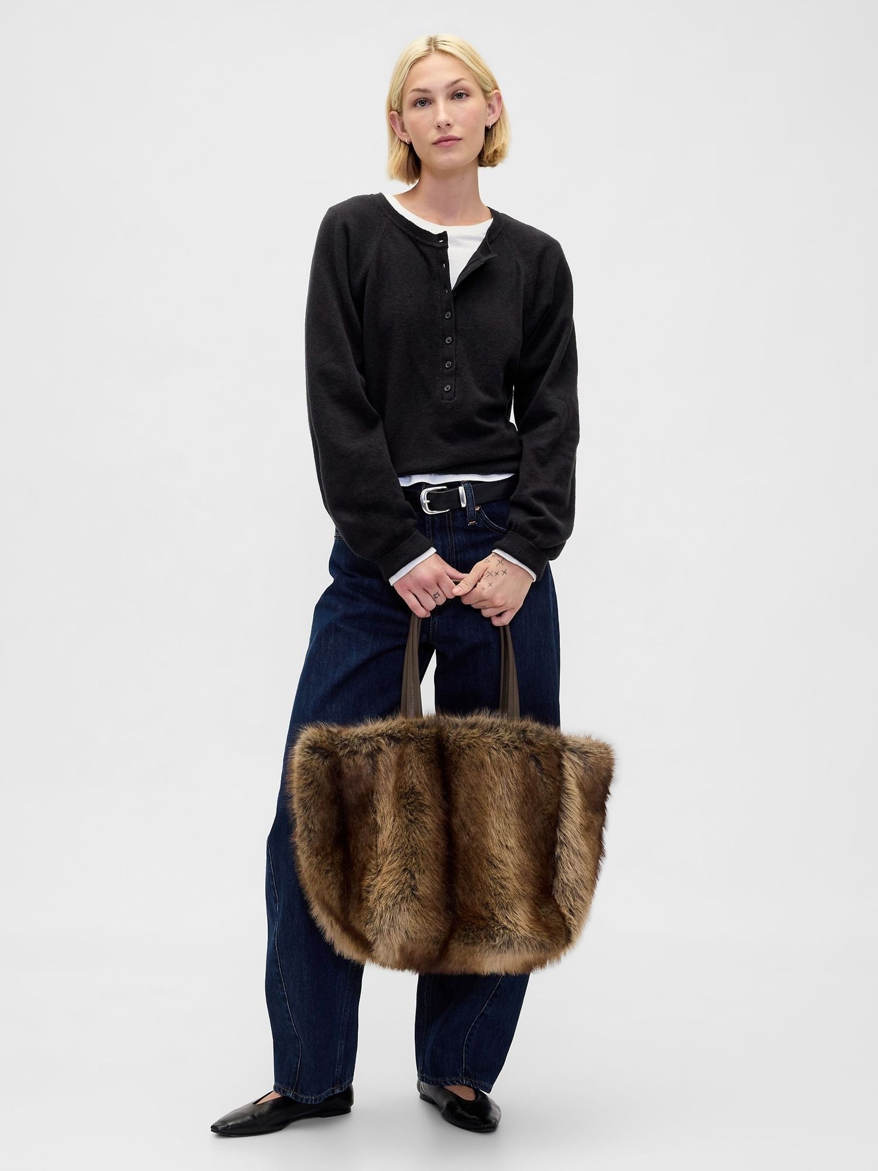 Nude Faux Fur Tote Bag (Y25502) | £45