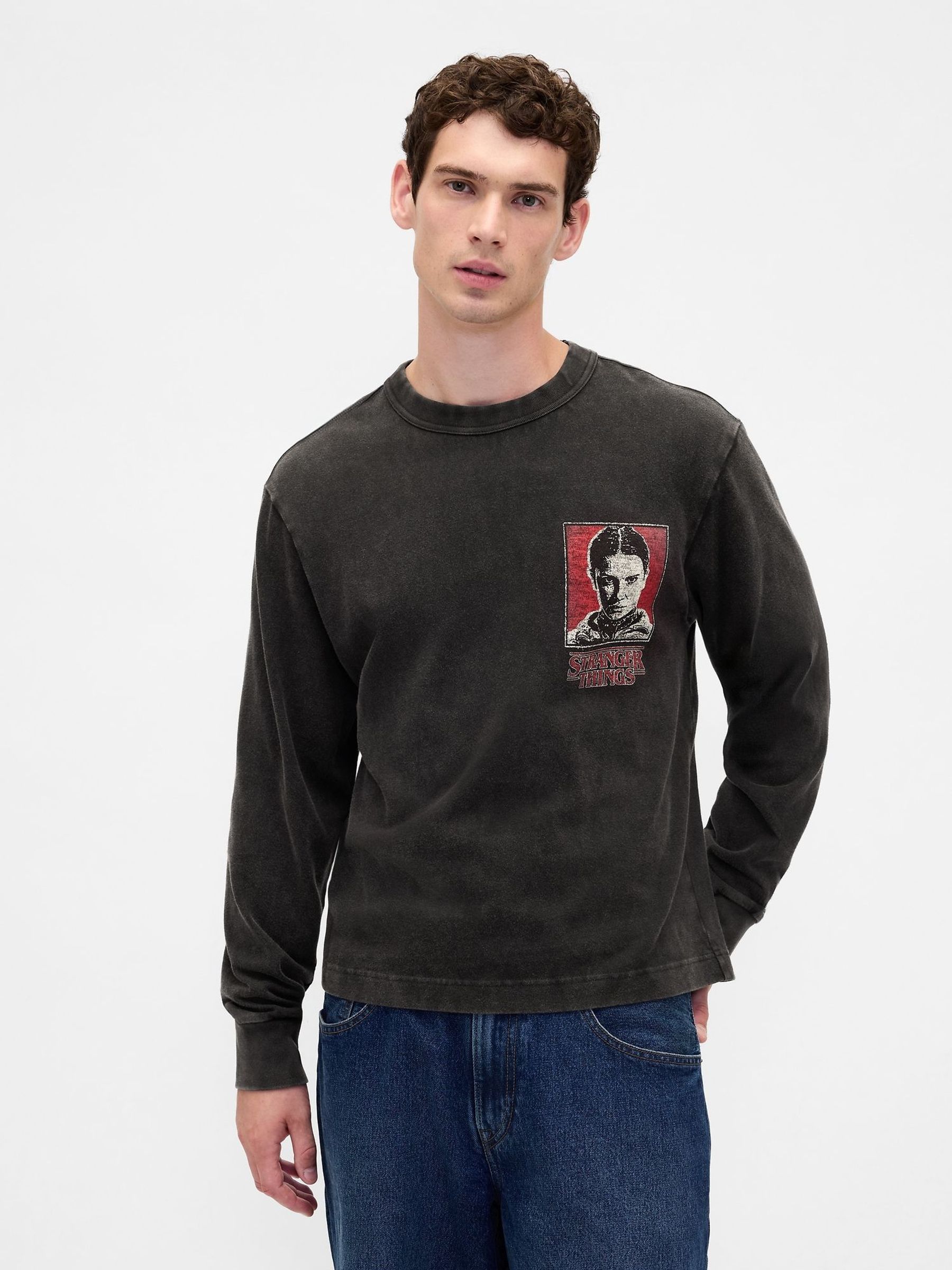 Black Stranger Things Graphic T-Shirt (Y28671) | £65