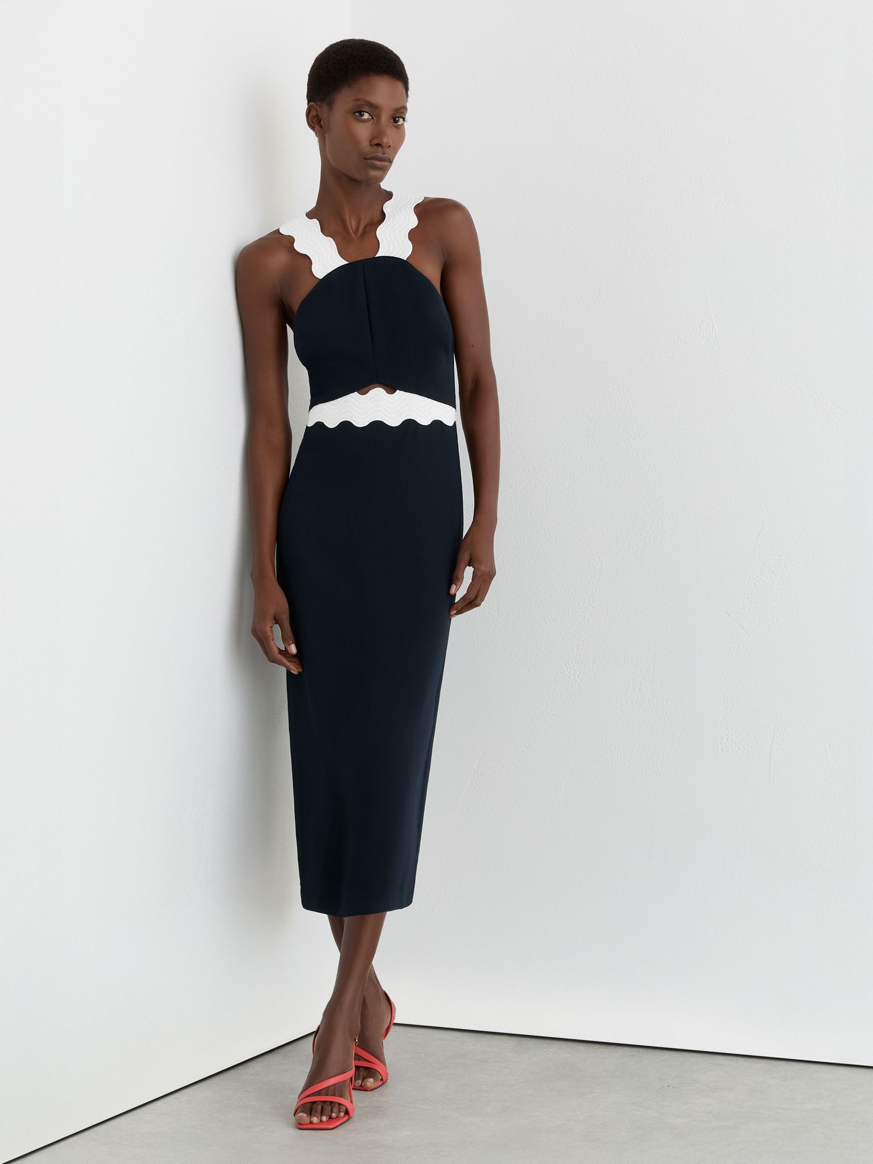 Contrast Wave-Trim Fitted Midi Dress in Navy/Ivory (Y31806) | £198