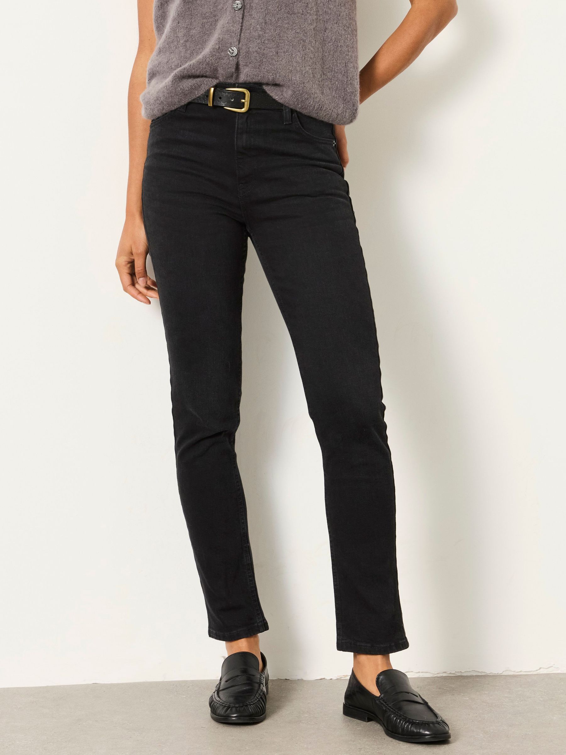 Black - Slim Leg Jeans