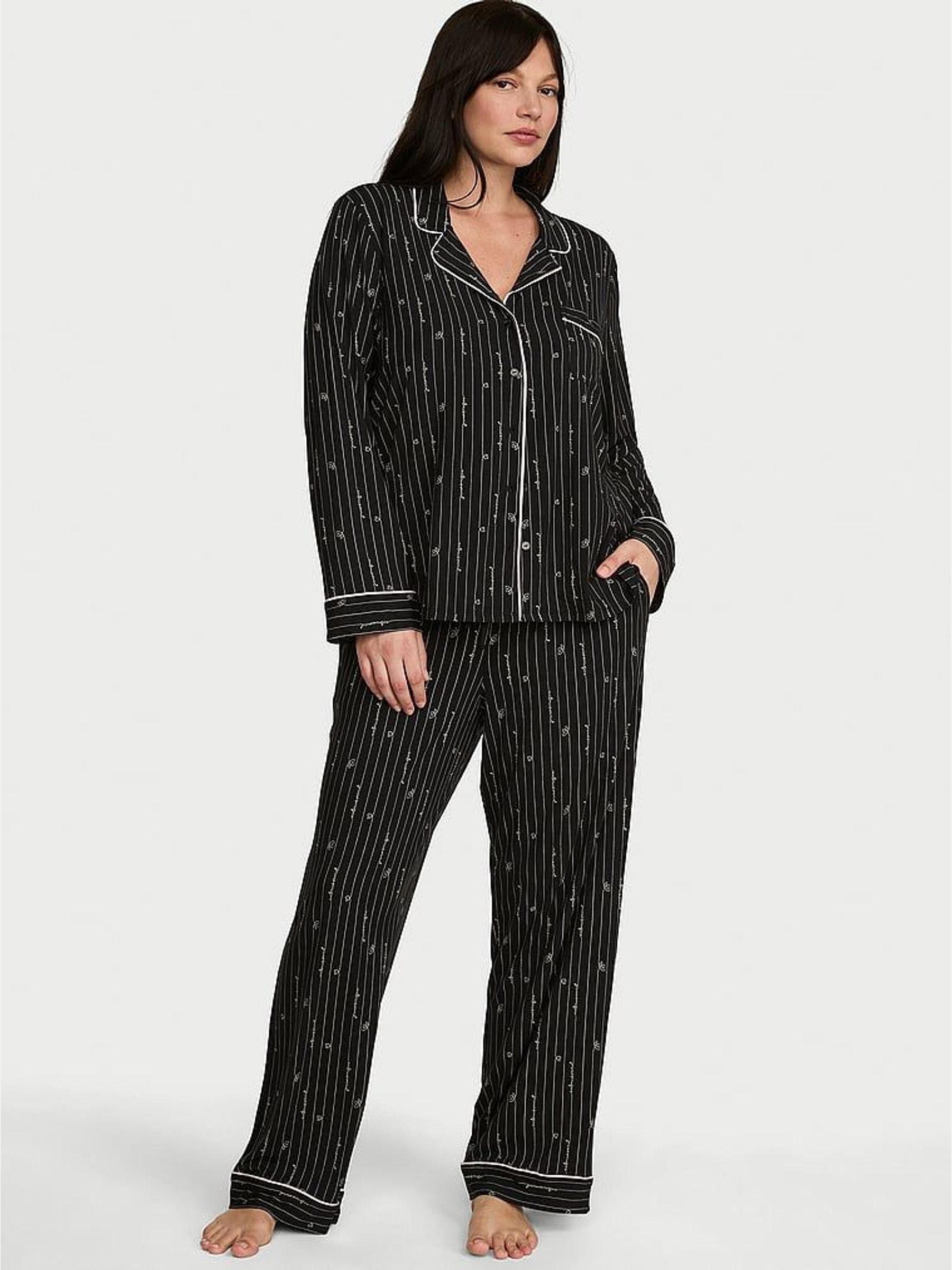Black Logo Script - Modal Long Pyjamas Set