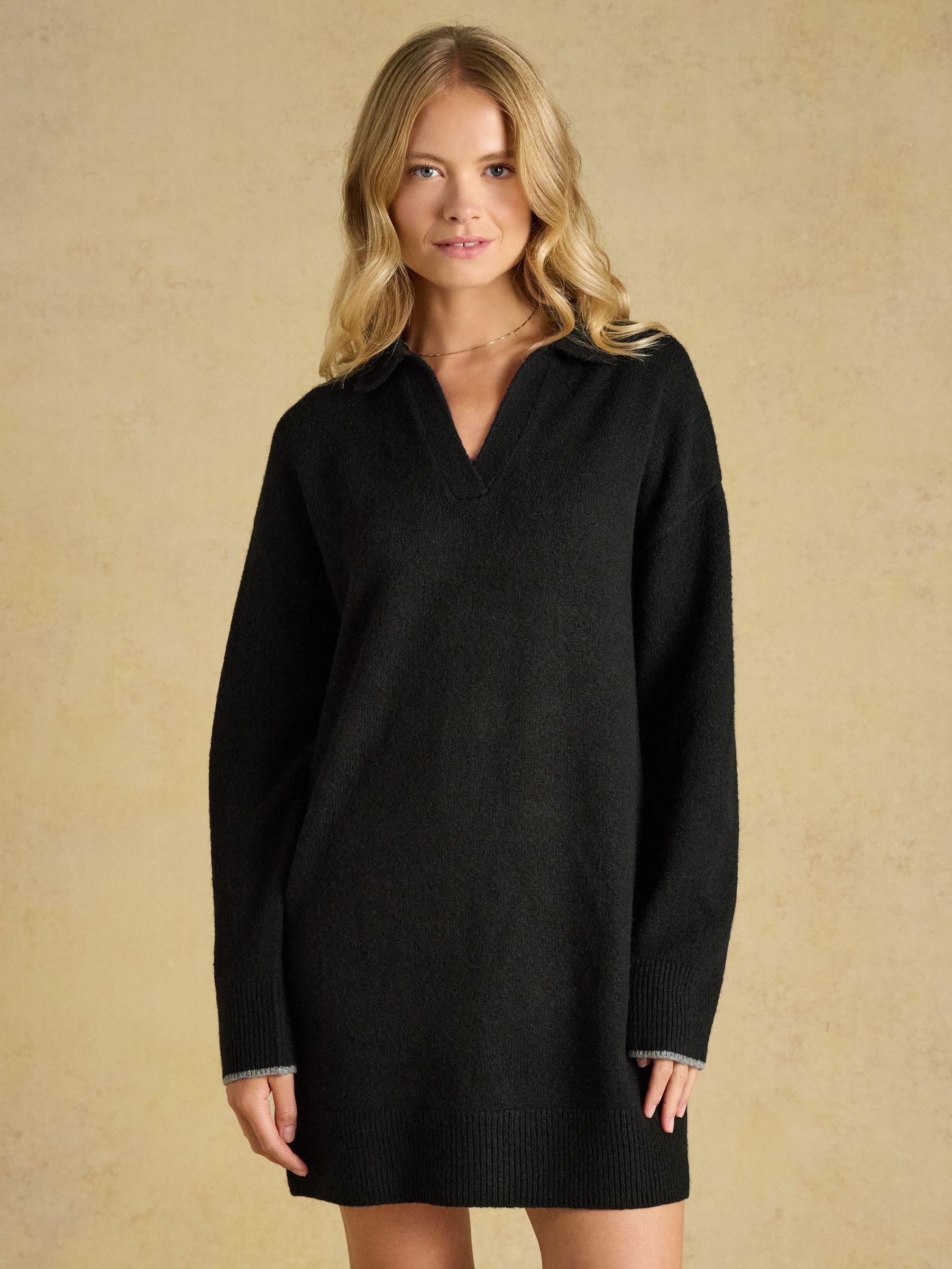 Black - Knitted Mini Dress