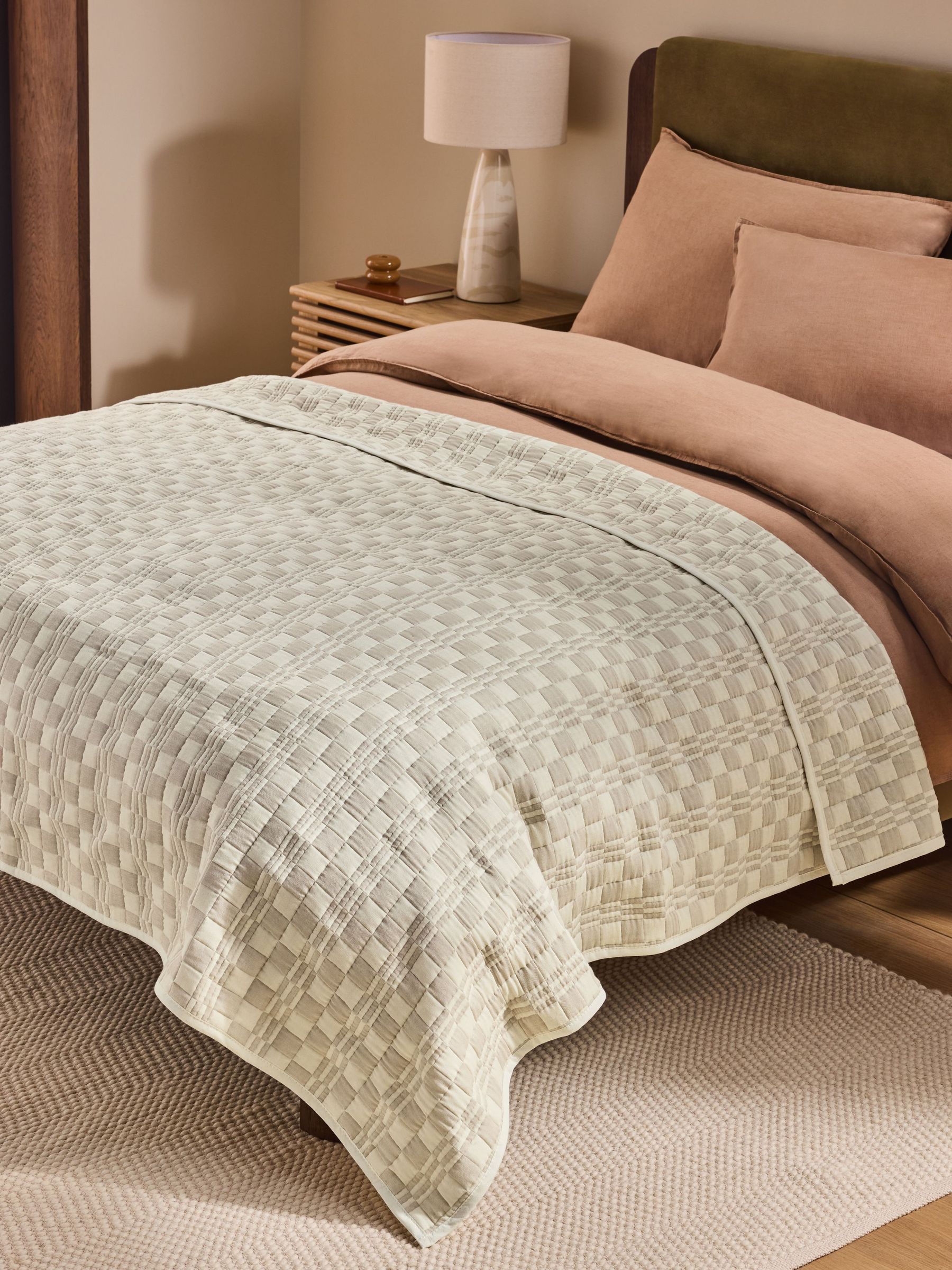 Minna Checkerboard Jacquard Bedspread