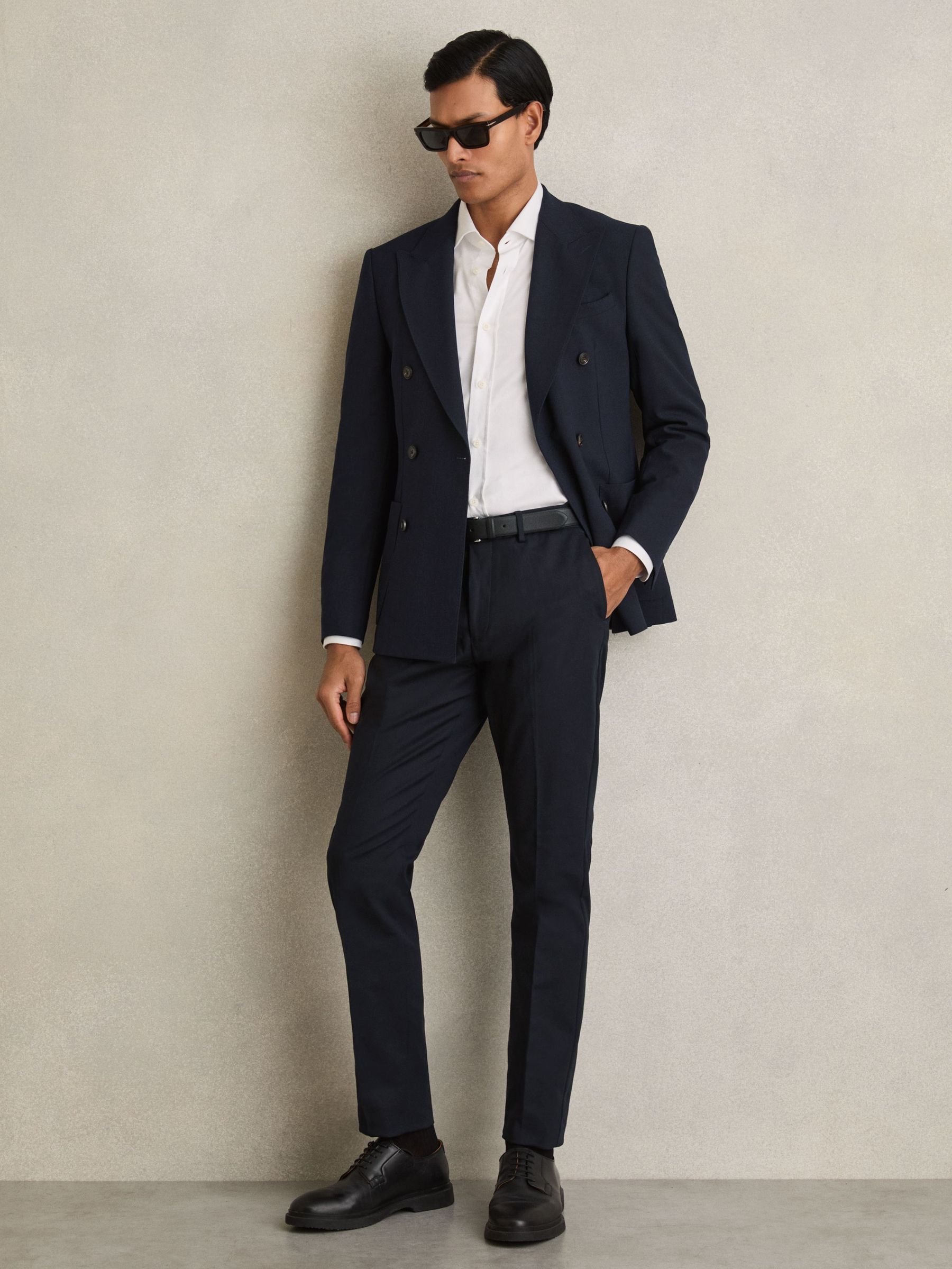 Slim Fit Cotton Blend Chinos in Navy (153202) | €170