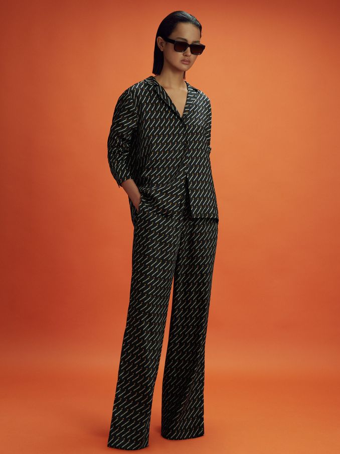 McLaren F1 Silverstone Wide Leg Drawstring Trousers in Black Multi (166337) | US$110