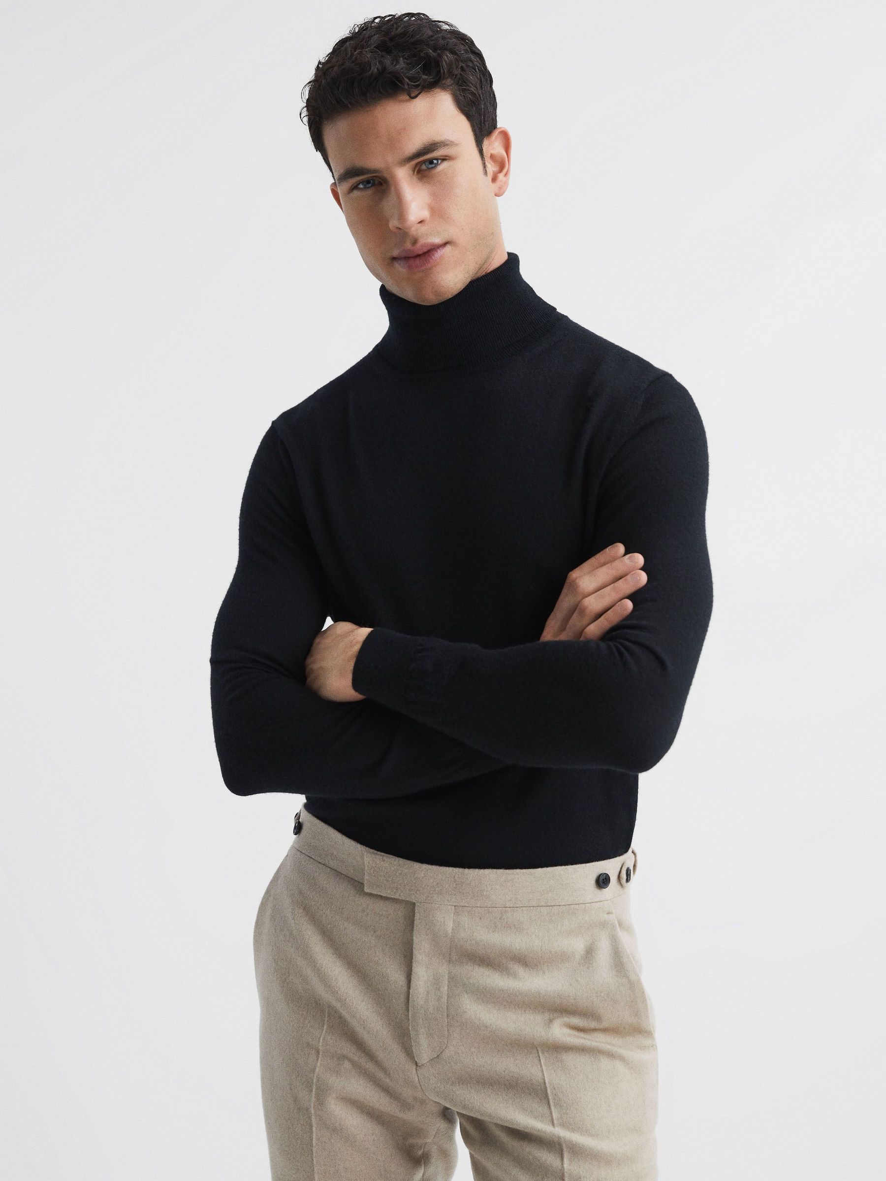 Slim Fit Merino Wool Roll Neck Jumper in Black (231309) | €140