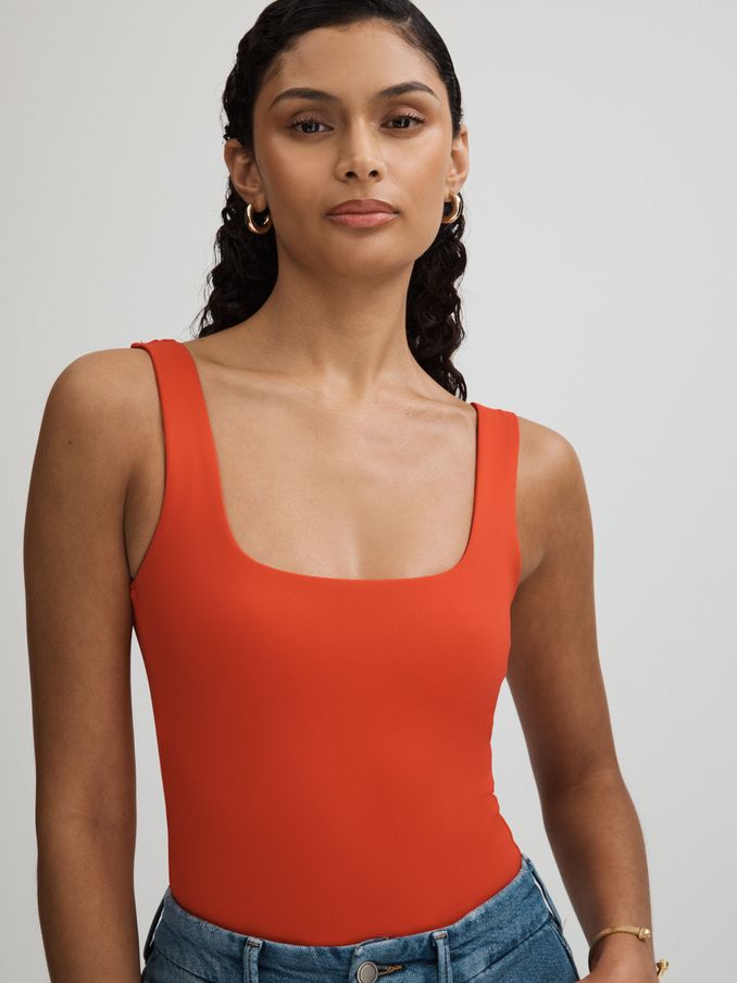 Good American Square Neck Thong Bodysuit in Red (422151) | HK$516