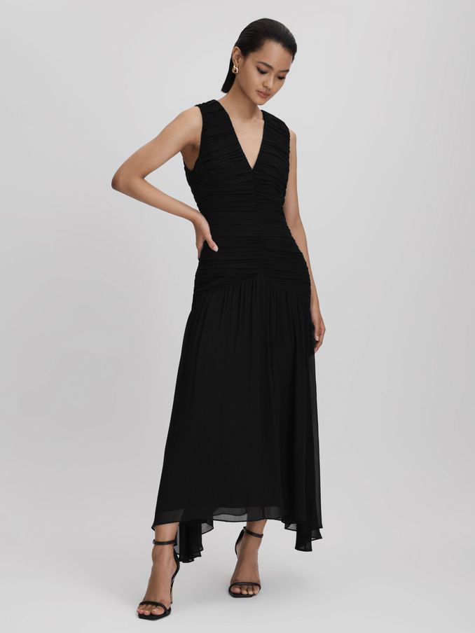 Ruched Bodycon Midi Dress in Black (515948) | €169