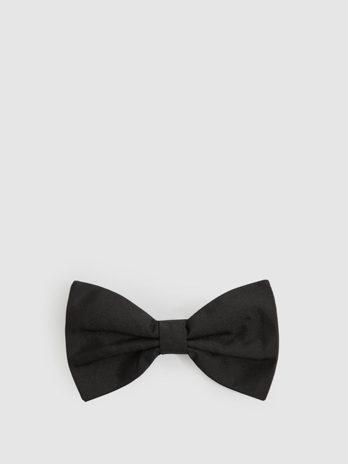 Grosgrain Silk Bow Tie in Black (566680) | €85