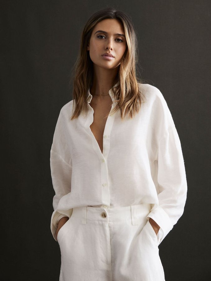 Oversized Long Sleeve Shirt in Ivory (588926) | €57