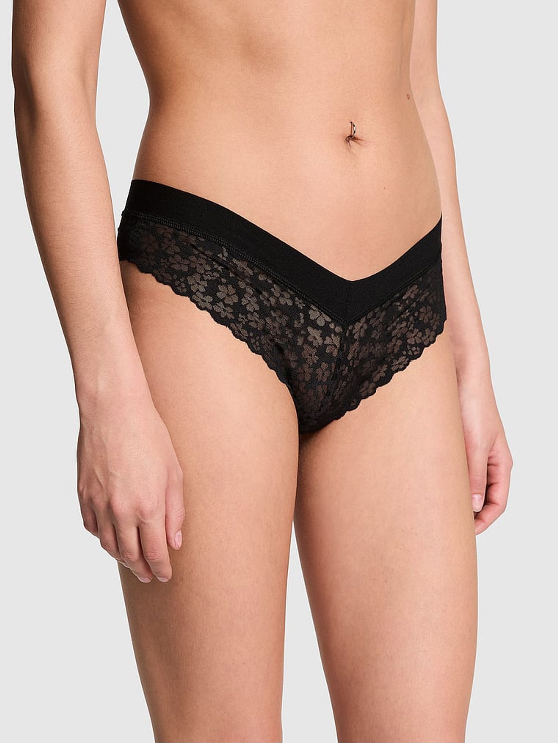 Black Thong No Show Lace Knickers (595126) | €10.50