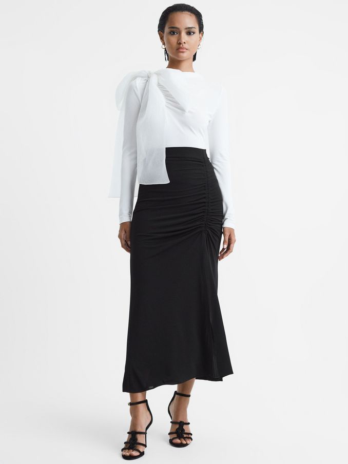 High Rise Ruched Fitted Midi Skirt in Black (600412) | €66